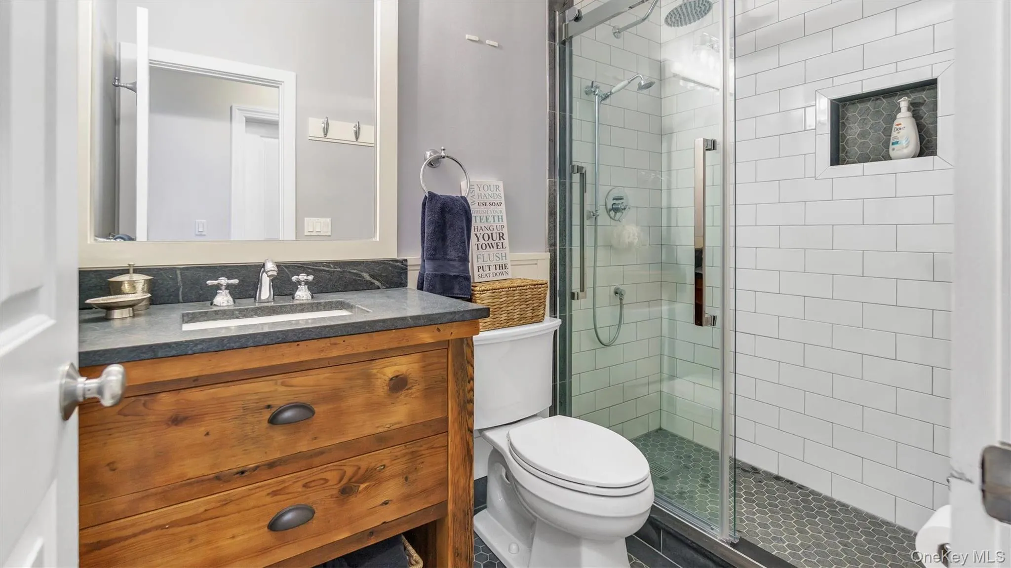 38 Bridle Path, Southampton, NY, 5 Bedrooms Bedrooms, 9 Rooms Rooms,5 BathroomsBathrooms,Residential Lease,For Rent,Bridle,0,1003098 38 Bridle Path, Southampton, NY, 5 Bedrooms Bedrooms, 9 Rooms Rooms,5 BathroomsBathrooms,Residential Lease,For Rent,Bridle,0,1003098