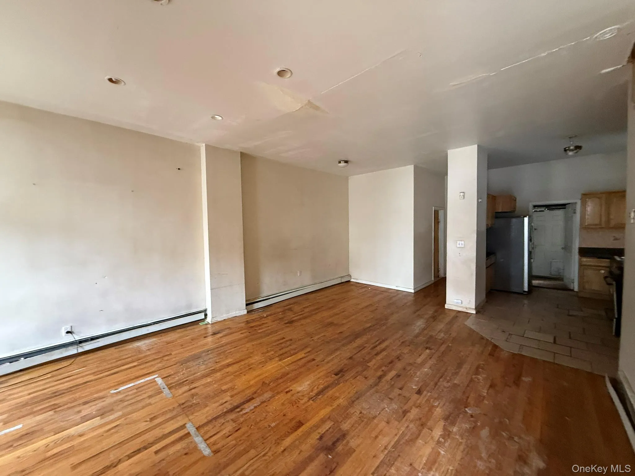 740 218th Street, New York, NY, 3 Bedrooms Bedrooms, 7 Rooms Rooms,2 BathroomsBathrooms,Residential,For Rent,218th,0,1003119 740 218th Street, New York, NY, 3 Bedrooms Bedrooms, 7 Rooms Rooms,2 BathroomsBathrooms,Residential,For Rent,218th,0,1003119