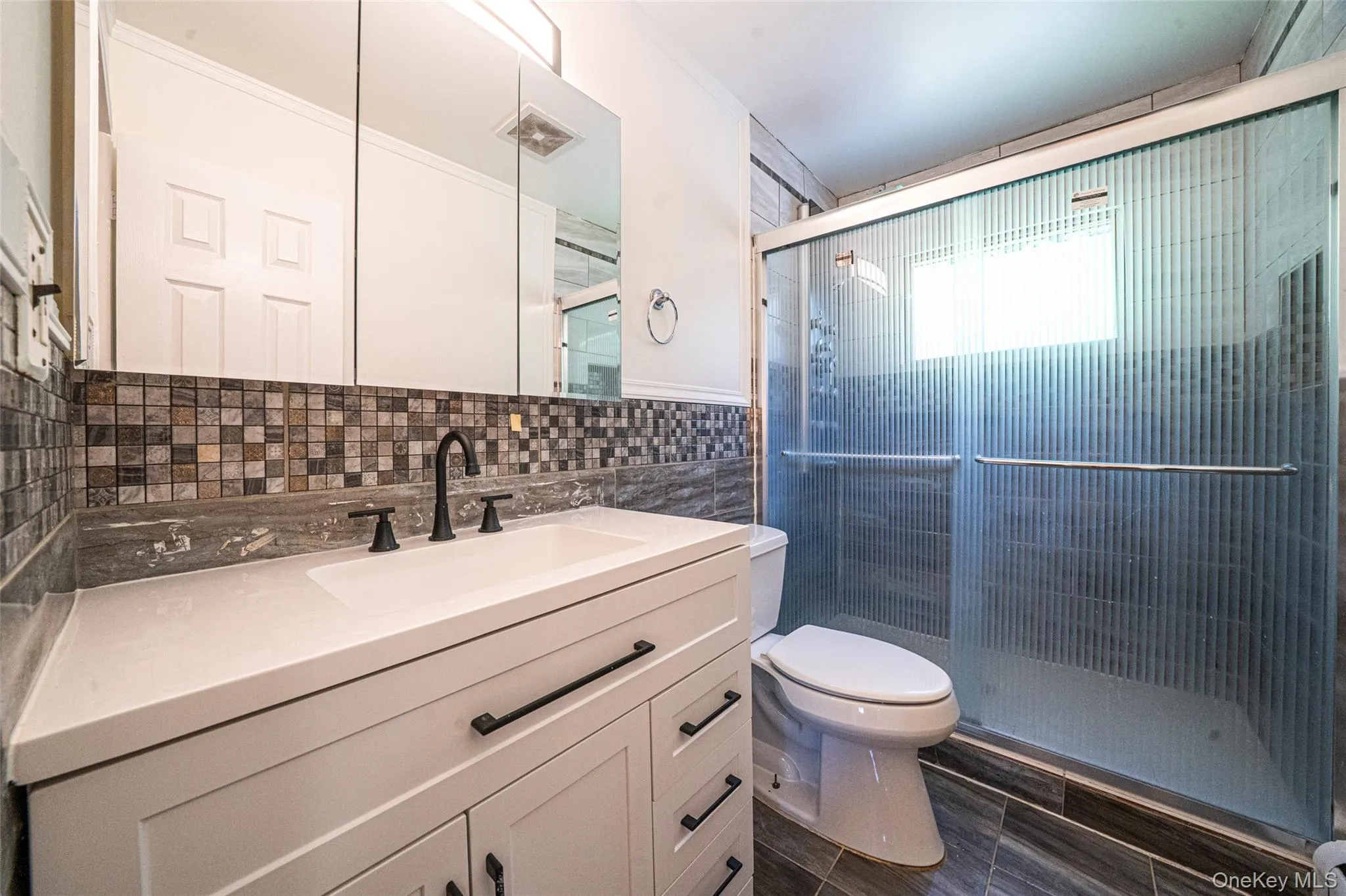 7 New Jersey Court, Huntington, NY, 6 Bedrooms Bedrooms, 11 Rooms Rooms,4 BathroomsBathrooms,Residential,For Rent,New Jersey,0,1003129 7 New Jersey Court, Huntington, NY, 6 Bedrooms Bedrooms, 11 Rooms Rooms,4 BathroomsBathrooms,Residential,For Rent,New Jersey,0,1003129