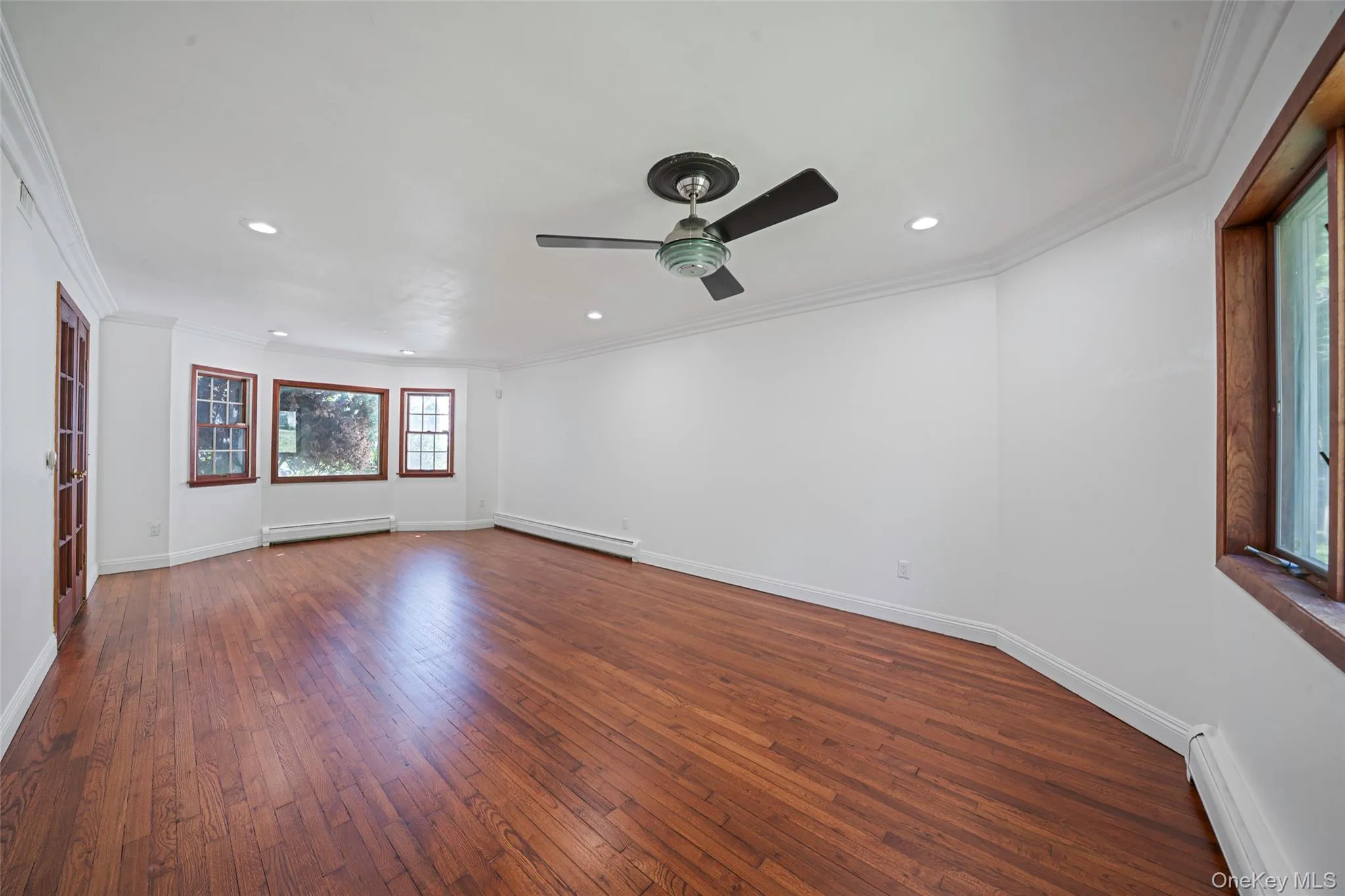7 New Jersey Court, Huntington, NY, 6 Bedrooms Bedrooms, 11 Rooms Rooms,4 BathroomsBathrooms,Residential,For Rent,New Jersey,0,1003129 7 New Jersey Court, Huntington, NY, 6 Bedrooms Bedrooms, 11 Rooms Rooms,4 BathroomsBathrooms,Residential,For Rent,New Jersey,0,1003129