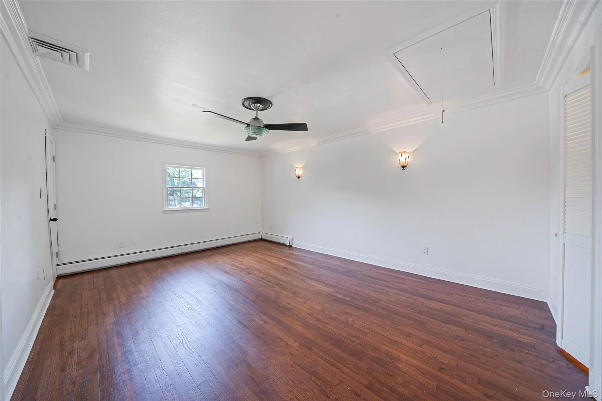 7 New Jersey Court, Huntington, NY, 6 Bedrooms Bedrooms, 11 Rooms Rooms,4 BathroomsBathrooms,Residential,For Rent,New Jersey,0,1003129 7 New Jersey Court, Huntington, NY, 6 Bedrooms Bedrooms, 11 Rooms Rooms,4 BathroomsBathrooms,Residential,For Rent,New Jersey,0,1003129
