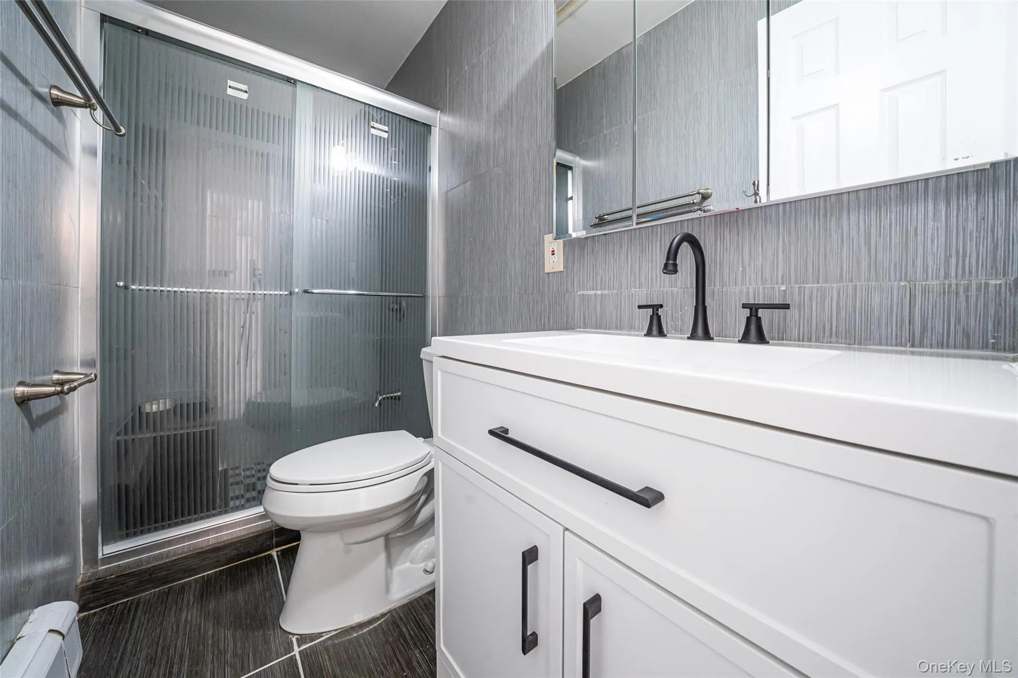7 New Jersey Court, Huntington, NY, 6 Bedrooms Bedrooms, 11 Rooms Rooms,4 BathroomsBathrooms,Residential,For Rent,New Jersey,0,1003129 7 New Jersey Court, Huntington, NY, 6 Bedrooms Bedrooms, 11 Rooms Rooms,4 BathroomsBathrooms,Residential,For Rent,New Jersey,0,1003129