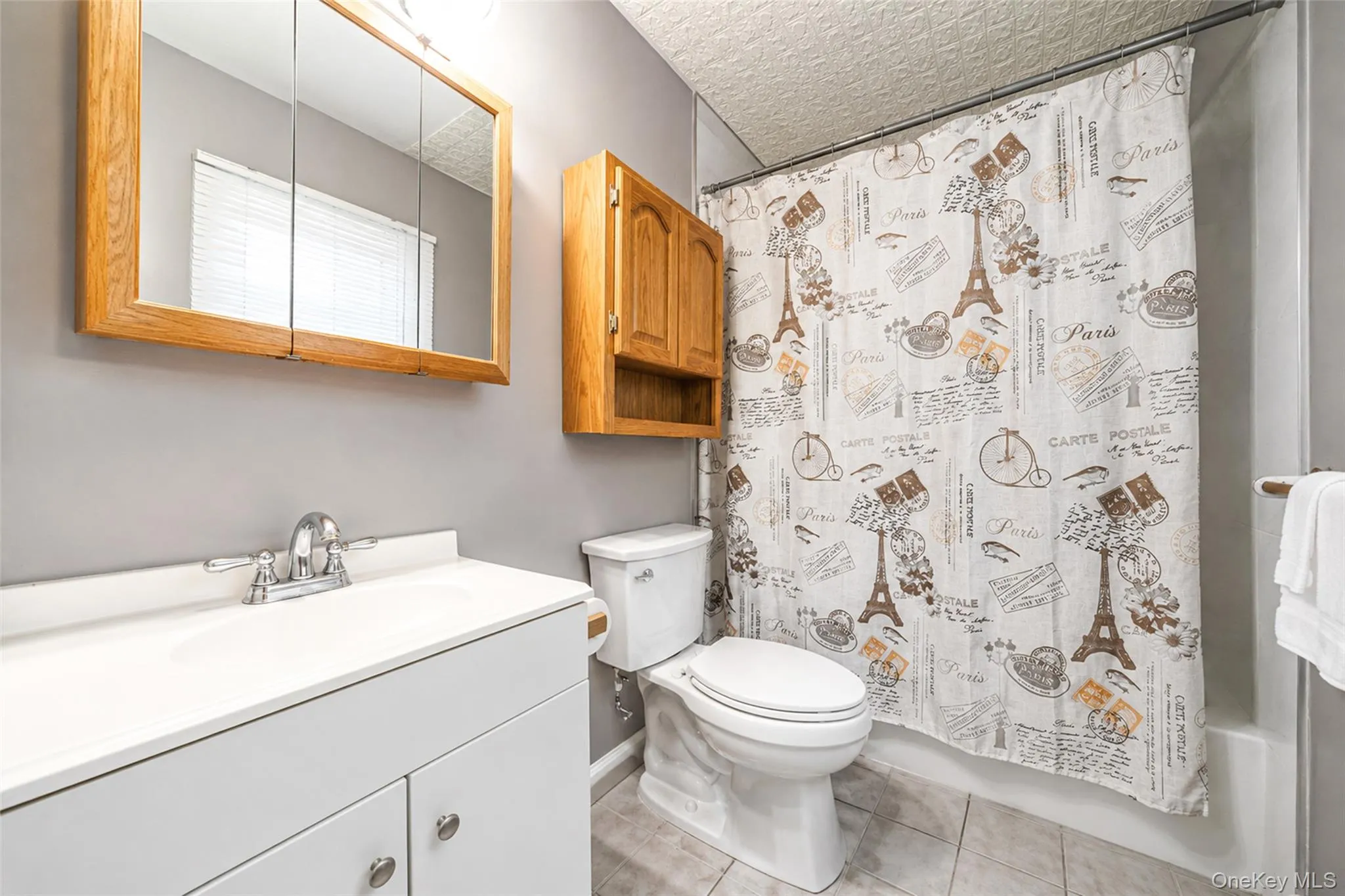 7 New Jersey Court, Huntington, NY, 6 Bedrooms Bedrooms, 11 Rooms Rooms,4 BathroomsBathrooms,Residential,For Rent,New Jersey,0,1003129 7 New Jersey Court, Huntington, NY, 6 Bedrooms Bedrooms, 11 Rooms Rooms,4 BathroomsBathrooms,Residential,For Rent,New Jersey,0,1003129