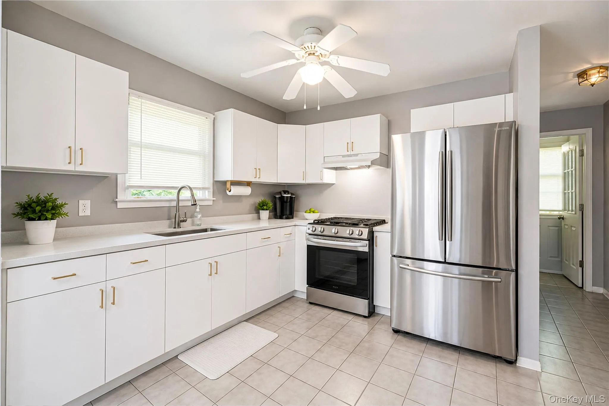 7 New Jersey Court, Huntington, NY, 6 Bedrooms Bedrooms, 11 Rooms Rooms,4 BathroomsBathrooms,Residential,For Rent,New Jersey,0,1003129 7 New Jersey Court, Huntington, NY, 6 Bedrooms Bedrooms, 11 Rooms Rooms,4 BathroomsBathrooms,Residential,For Rent,New Jersey,0,1003129
