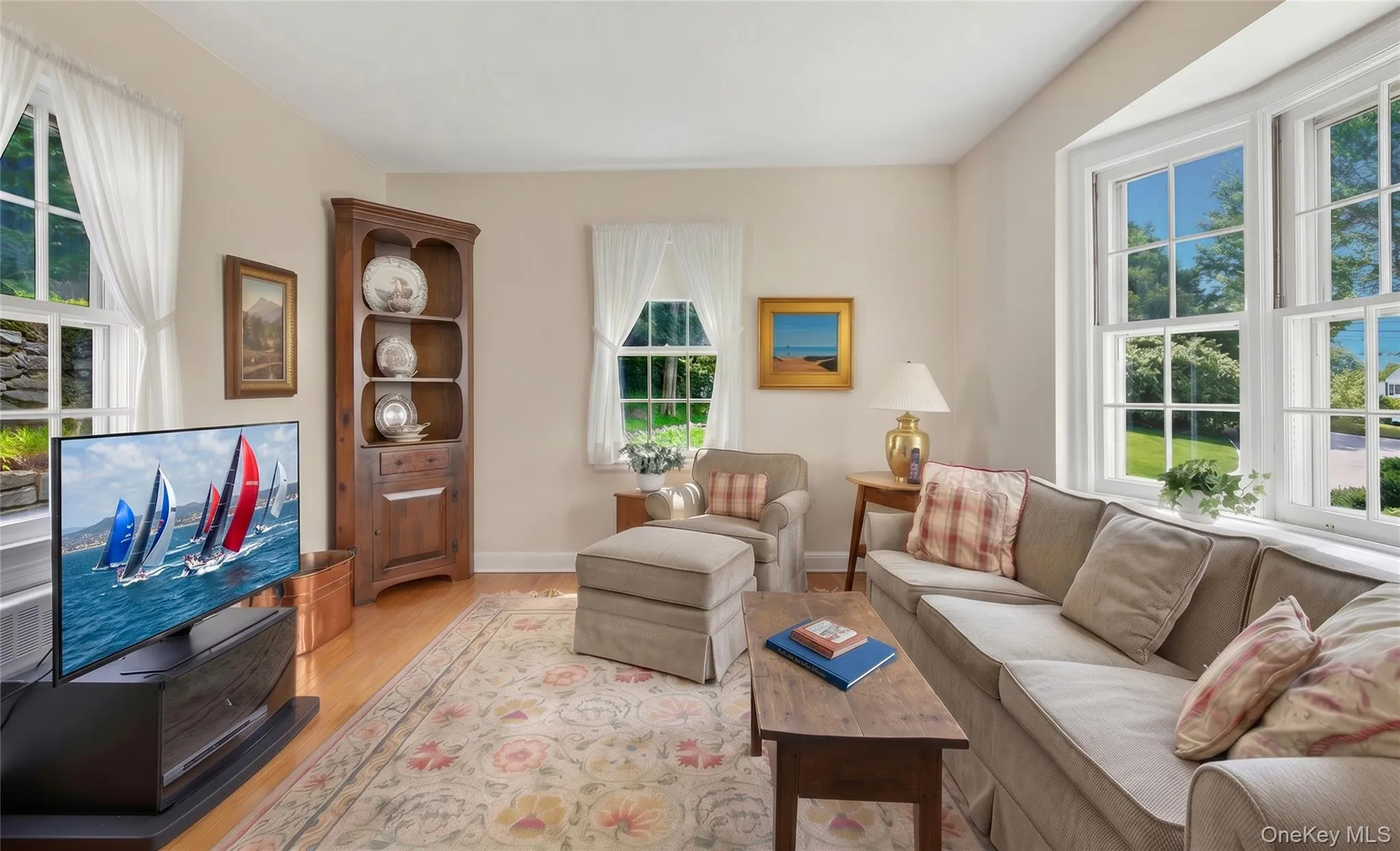 Family room offer option for 1st floor bedroom or home office Family room offer option for 1st floor bedroom or home office
