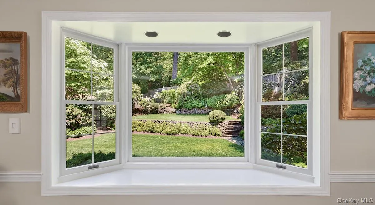 Dining room bay window view Dining room bay window view
