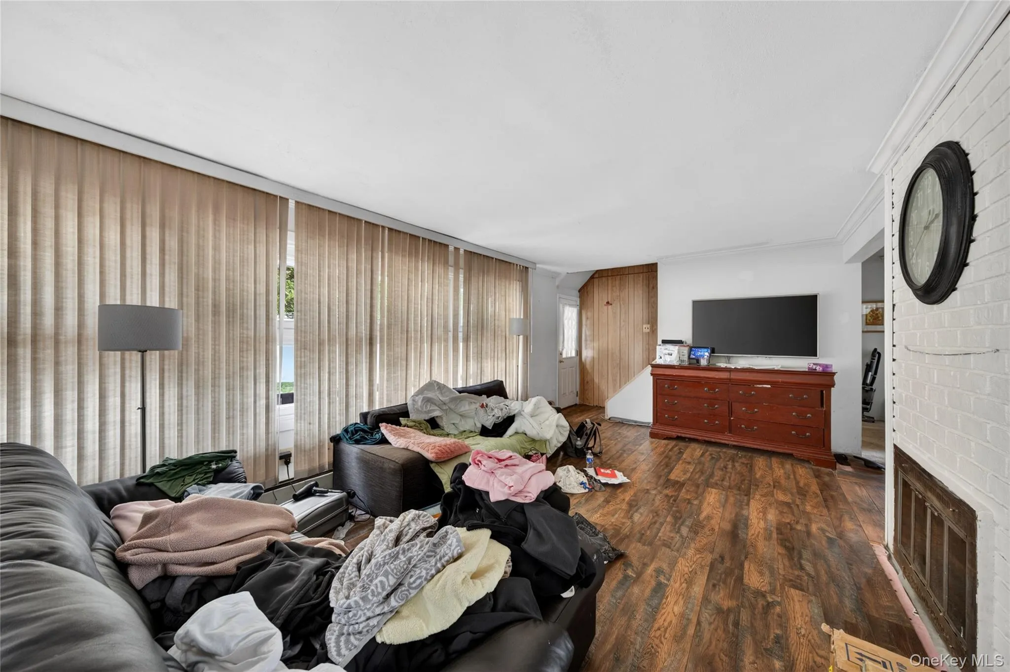 2 Dawn Lane, Oyster Bay, NY, 5 Bedrooms Bedrooms, 6 Rooms Rooms,2 BathroomsBathrooms,Residential,For Rent,Dawn,0,1003135 2 Dawn Lane, Oyster Bay, NY, 5 Bedrooms Bedrooms, 6 Rooms Rooms,2 BathroomsBathrooms,Residential,For Rent,Dawn,0,1003135