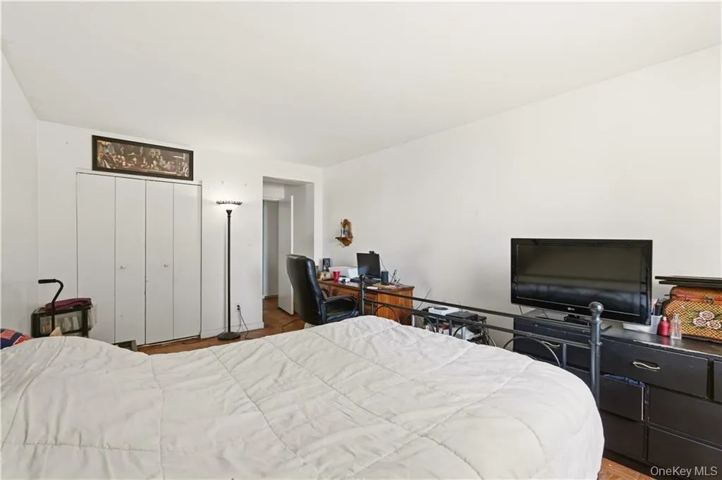 700 Shore Road, Long Beach, NY, 1 Bedroom Bedrooms, 3 Rooms Rooms,1 BathroomBathrooms,Residential,For Rent,Shore,0,KEY1003136 700 Shore Road, Long Beach, NY, 1 Bedroom Bedrooms, 3 Rooms Rooms,1 BathroomBathrooms,Residential,For Rent,Shore,0,KEY1003136