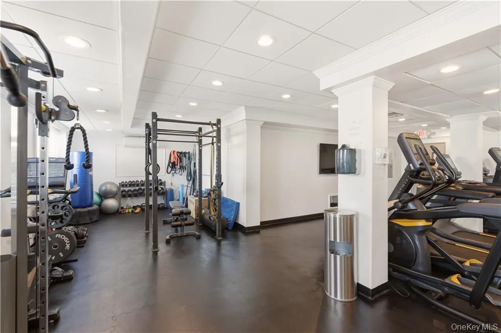 700 Shore Road, Long Beach, NY, 1 Bedroom Bedrooms, 3 Rooms Rooms,1 BathroomBathrooms,Residential,For Rent,Shore,0,KEY1003136 700 Shore Road, Long Beach, NY, 1 Bedroom Bedrooms, 3 Rooms Rooms,1 BathroomBathrooms,Residential,For Rent,Shore,0,KEY1003136