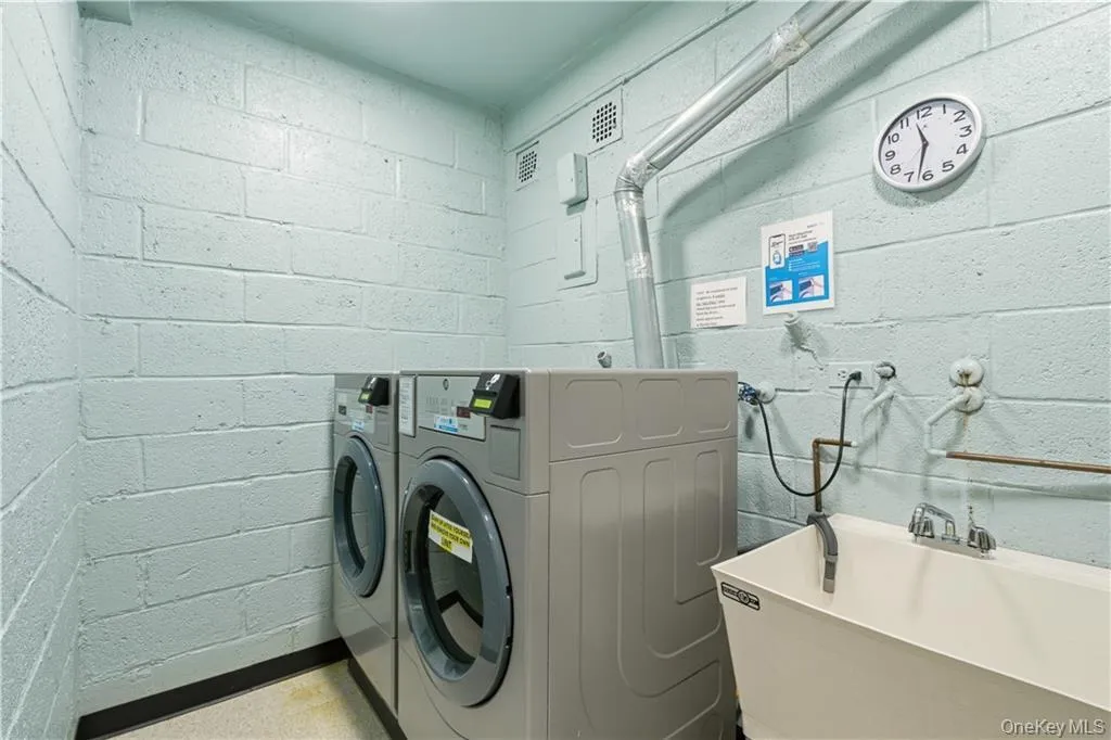 700 Shore Road, Long Beach, NY, 1 Bedroom Bedrooms, 3 Rooms Rooms,1 BathroomBathrooms,Residential,For Rent,Shore,0,KEY1003136 700 Shore Road, Long Beach, NY, 1 Bedroom Bedrooms, 3 Rooms Rooms,1 BathroomBathrooms,Residential,For Rent,Shore,0,KEY1003136