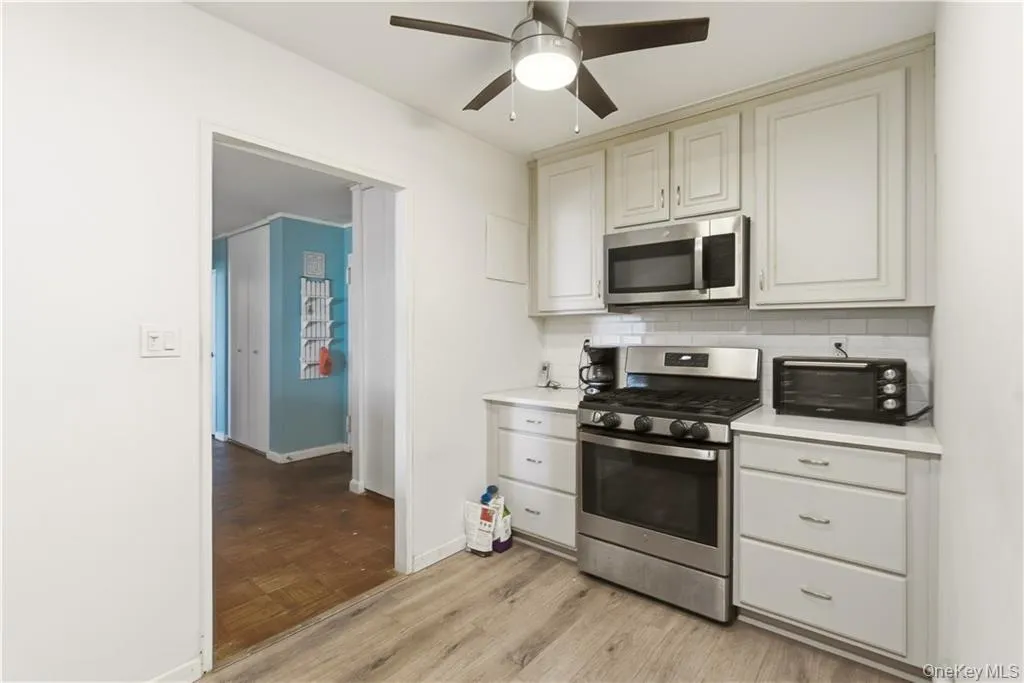 700 Shore Road, Long Beach, NY, 1 Bedroom Bedrooms, 3 Rooms Rooms,1 BathroomBathrooms,Residential,For Rent,Shore,0,KEY1003136 700 Shore Road, Long Beach, NY, 1 Bedroom Bedrooms, 3 Rooms Rooms,1 BathroomBathrooms,Residential,For Rent,Shore,0,KEY1003136