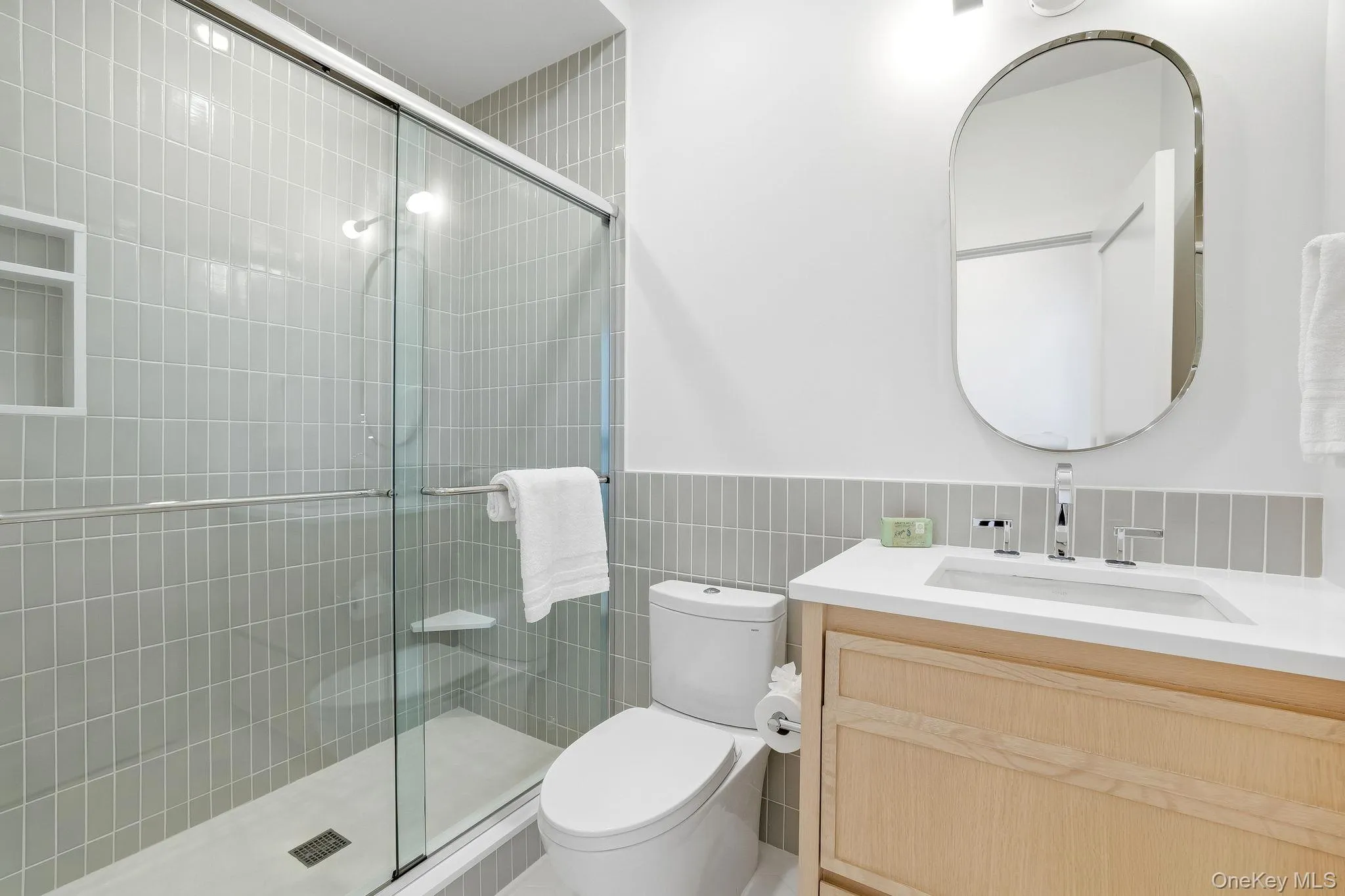 Ensuite Bathroom for Bedroom 2 Ensuite Bathroom for Bedroom 2