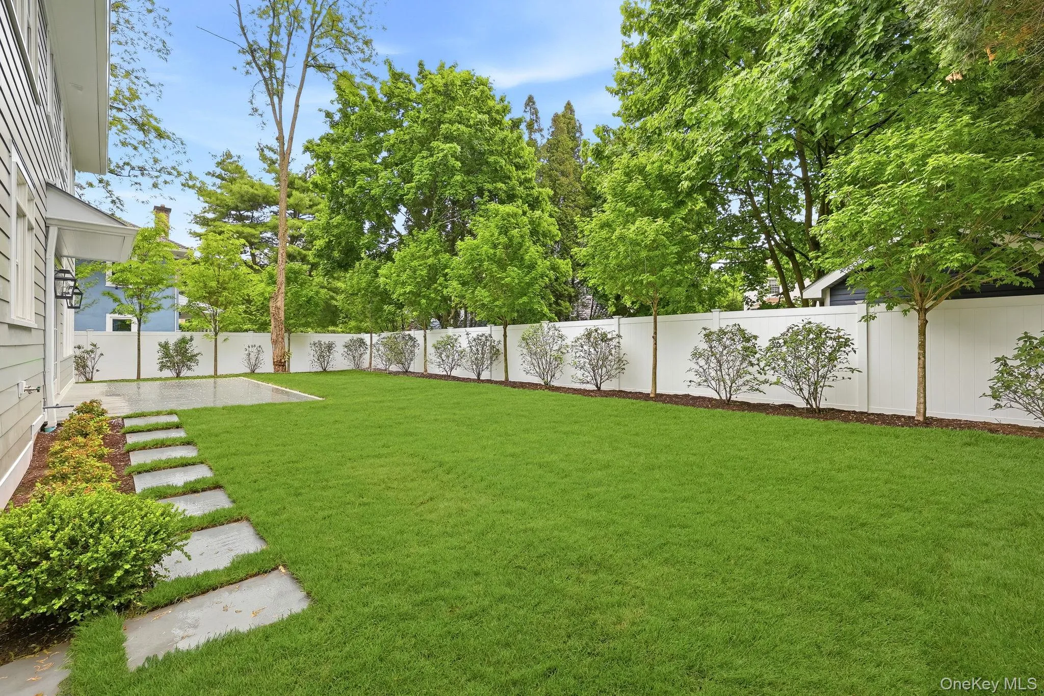 227 Central Avenue, Rye City, NY, 6 Bedrooms Bedrooms, 14 Rooms Rooms,5 BathroomsBathrooms,Residential,For Rent,Central,0,1003137 227 Central Avenue, Rye City, NY, 6 Bedrooms Bedrooms, 14 Rooms Rooms,5 BathroomsBathrooms,Residential,For Rent,Central,0,1003137