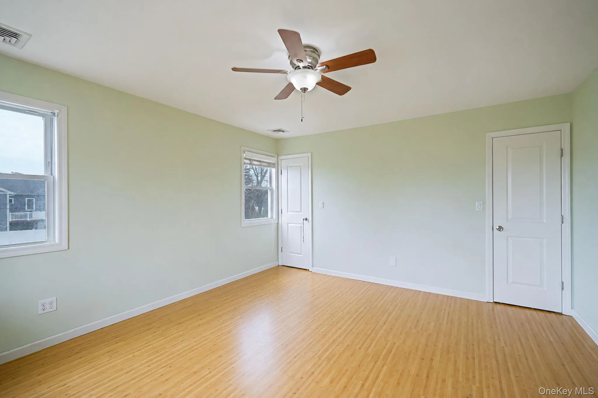 374 Rider Avenue, Brookhaven, NY, 2 Bedrooms Bedrooms, 5 Rooms Rooms,2 BathroomsBathrooms,Residential Sale,For Rent,Rider,0,1003141 374 Rider Avenue, Brookhaven, NY, 2 Bedrooms Bedrooms, 5 Rooms Rooms,2 BathroomsBathrooms,Residential Sale,For Rent,Rider,0,1003141
