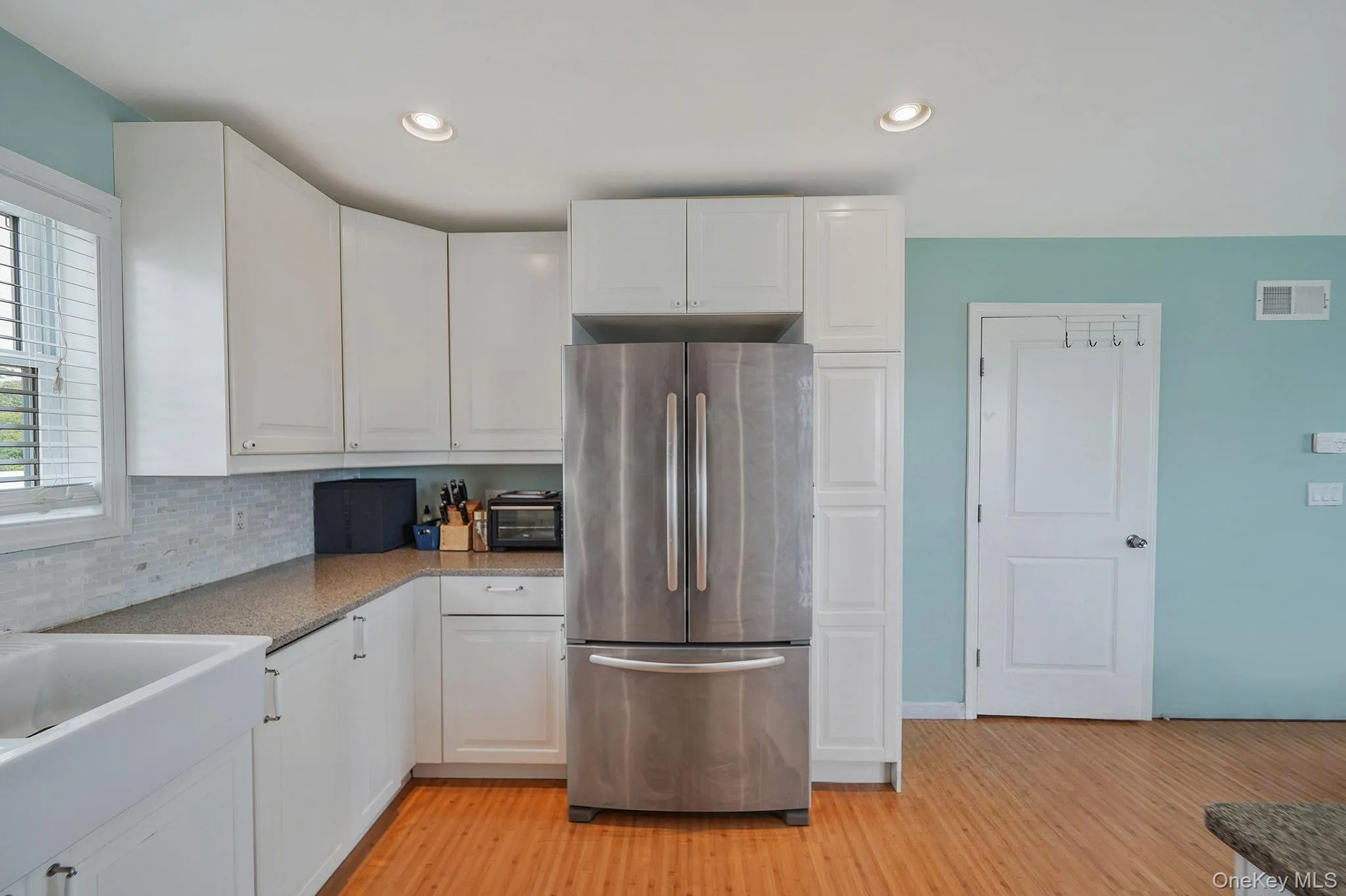 374 Rider Avenue, Brookhaven, NY, 2 Bedrooms Bedrooms, 5 Rooms Rooms,2 BathroomsBathrooms,Residential Sale,For Rent,Rider,0,1003141 374 Rider Avenue, Brookhaven, NY, 2 Bedrooms Bedrooms, 5 Rooms Rooms,2 BathroomsBathrooms,Residential Sale,For Rent,Rider,0,1003141