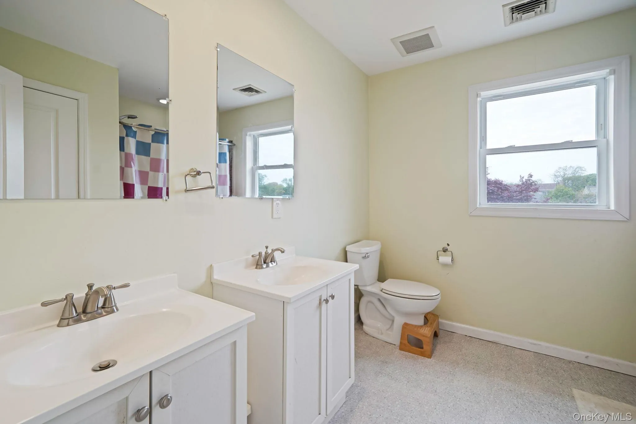 374 Rider Avenue, Brookhaven, NY, 2 Bedrooms Bedrooms, 5 Rooms Rooms,2 BathroomsBathrooms,Residential Sale,For Rent,Rider,0,1003141 374 Rider Avenue, Brookhaven, NY, 2 Bedrooms Bedrooms, 5 Rooms Rooms,2 BathroomsBathrooms,Residential Sale,For Rent,Rider,0,1003141