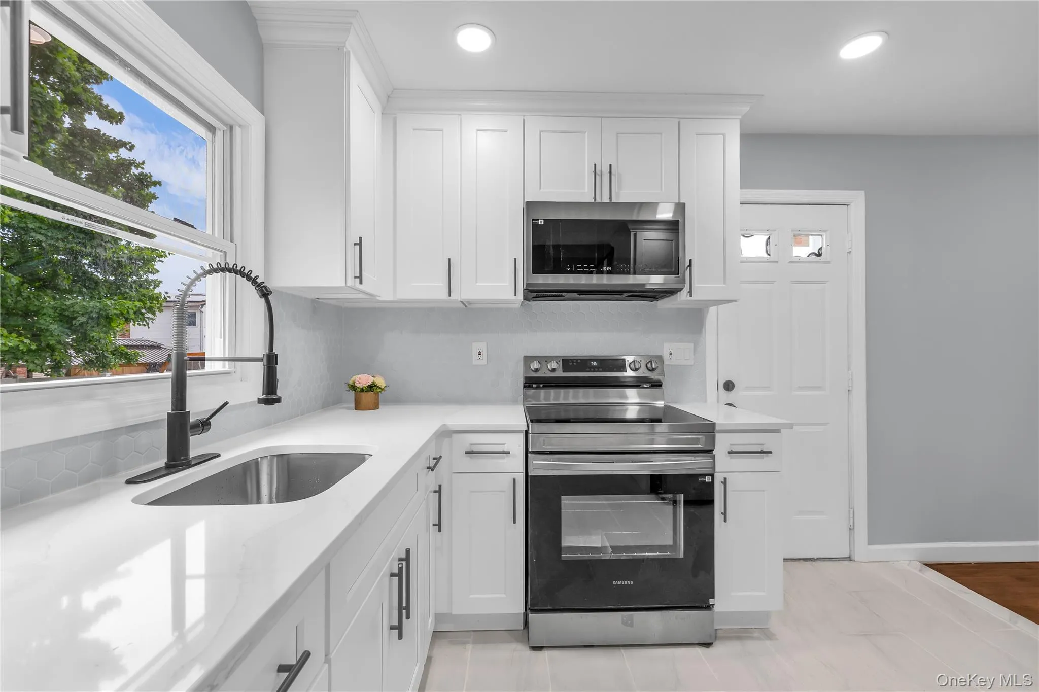 466 44th Street, Babylon, NY, 4 Bedrooms Bedrooms, 6 Rooms Rooms,1 BathroomBathrooms,Residential,For Rent,44th,0,1003142 466 44th Street, Babylon, NY, 4 Bedrooms Bedrooms, 6 Rooms Rooms,1 BathroomBathrooms,Residential,For Rent,44th,0,1003142