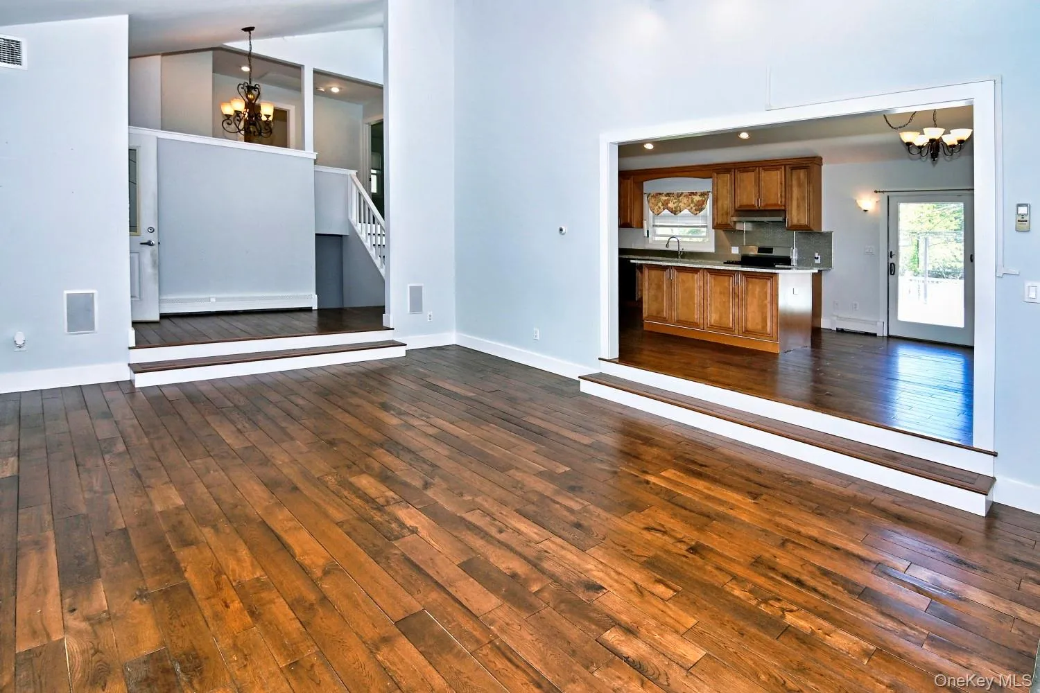 21 Sunset Avenue, Southampton, NY, 3 Bedrooms Bedrooms, 9 Rooms Rooms,3 BathroomsBathrooms,Residential,For Rent,Sunset,0,1003143 21 Sunset Avenue, Southampton, NY, 3 Bedrooms Bedrooms, 9 Rooms Rooms,3 BathroomsBathrooms,Residential,For Rent,Sunset,0,1003143
