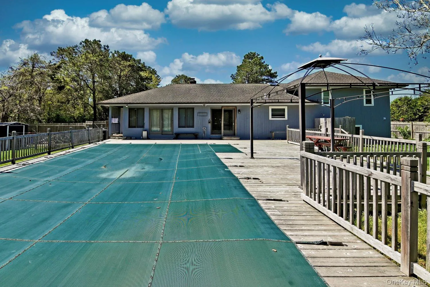 21 Sunset Avenue, Southampton, NY, 3 Bedrooms Bedrooms, 9 Rooms Rooms,3 BathroomsBathrooms,Residential,For Rent,Sunset,0,1003143 21 Sunset Avenue, Southampton, NY, 3 Bedrooms Bedrooms, 9 Rooms Rooms,3 BathroomsBathrooms,Residential,For Rent,Sunset,0,1003143