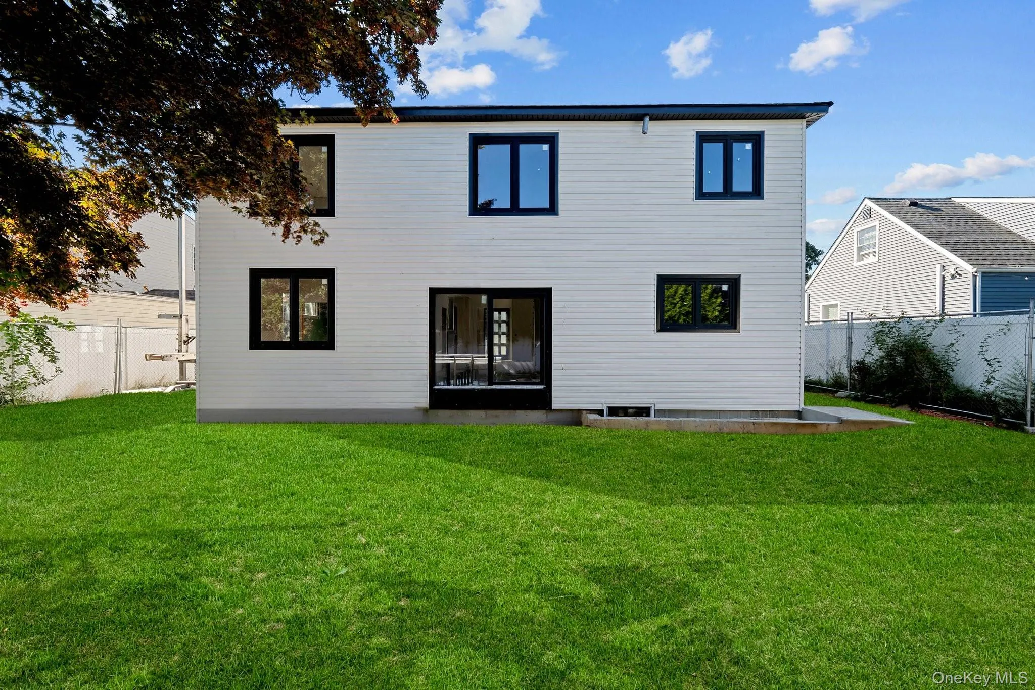 157 Rhode Island Avenue, Oyster Bay, NY, 5 Bedrooms Bedrooms, 12 Rooms Rooms,3 BathroomsBathrooms,Residential,For Rent,Rhode Island,0,1003144 157 Rhode Island Avenue, Oyster Bay, NY, 5 Bedrooms Bedrooms, 12 Rooms Rooms,3 BathroomsBathrooms,Residential,For Rent,Rhode Island,0,1003144