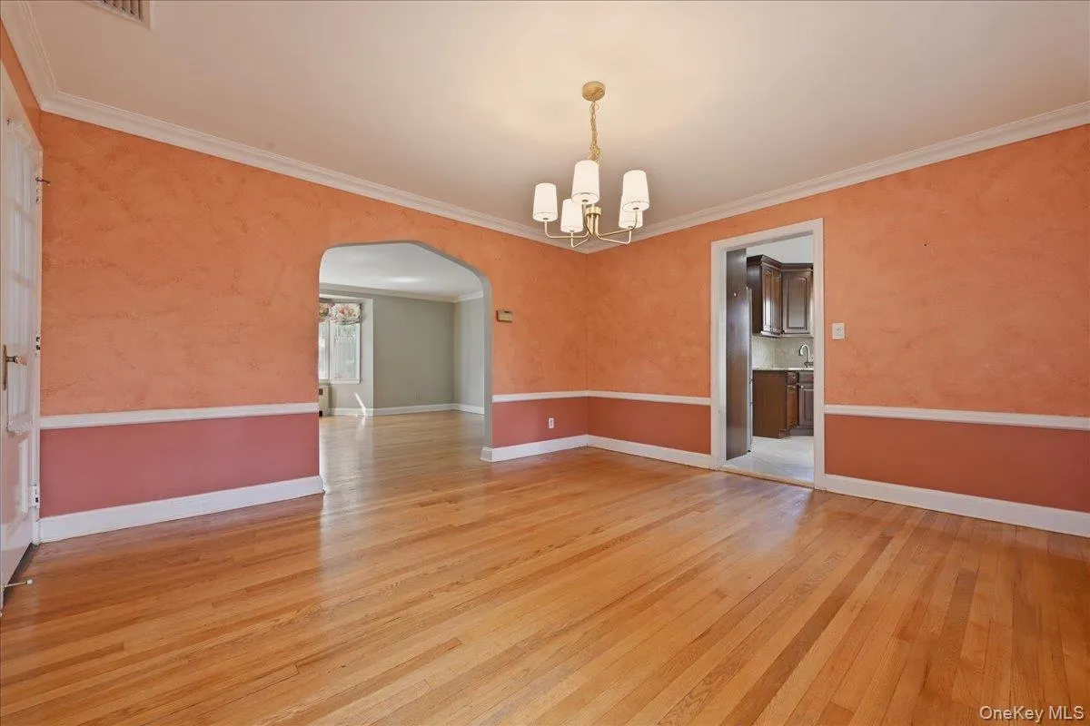 225 Crocus Avenue, Hempstead, NY, 3 Bedrooms Bedrooms, 7 Rooms Rooms,2 BathroomsBathrooms,Residential,For Rent,Crocus,0,1003146 225 Crocus Avenue, Hempstead, NY, 3 Bedrooms Bedrooms, 7 Rooms Rooms,2 BathroomsBathrooms,Residential,For Rent,Crocus,0,1003146