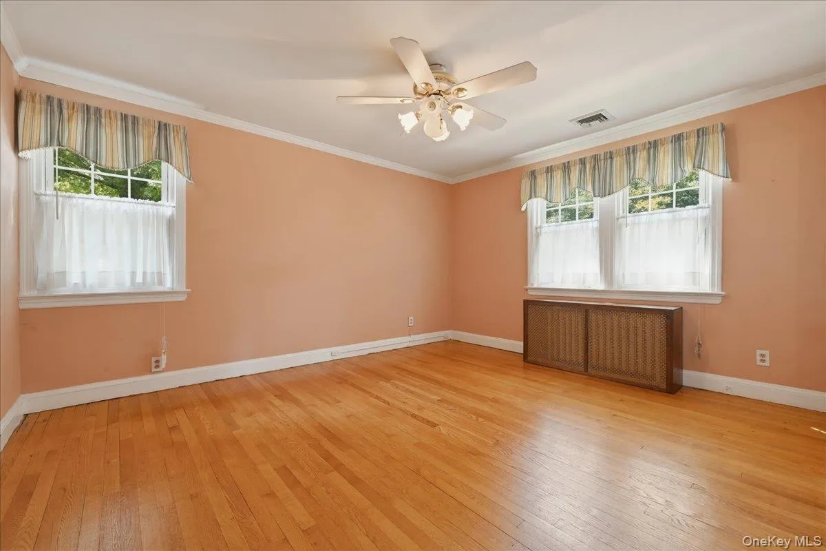 225 Crocus Avenue, Hempstead, NY, 3 Bedrooms Bedrooms, 7 Rooms Rooms,2 BathroomsBathrooms,Residential,For Rent,Crocus,0,1003146 225 Crocus Avenue, Hempstead, NY, 3 Bedrooms Bedrooms, 7 Rooms Rooms,2 BathroomsBathrooms,Residential,For Rent,Crocus,0,1003146