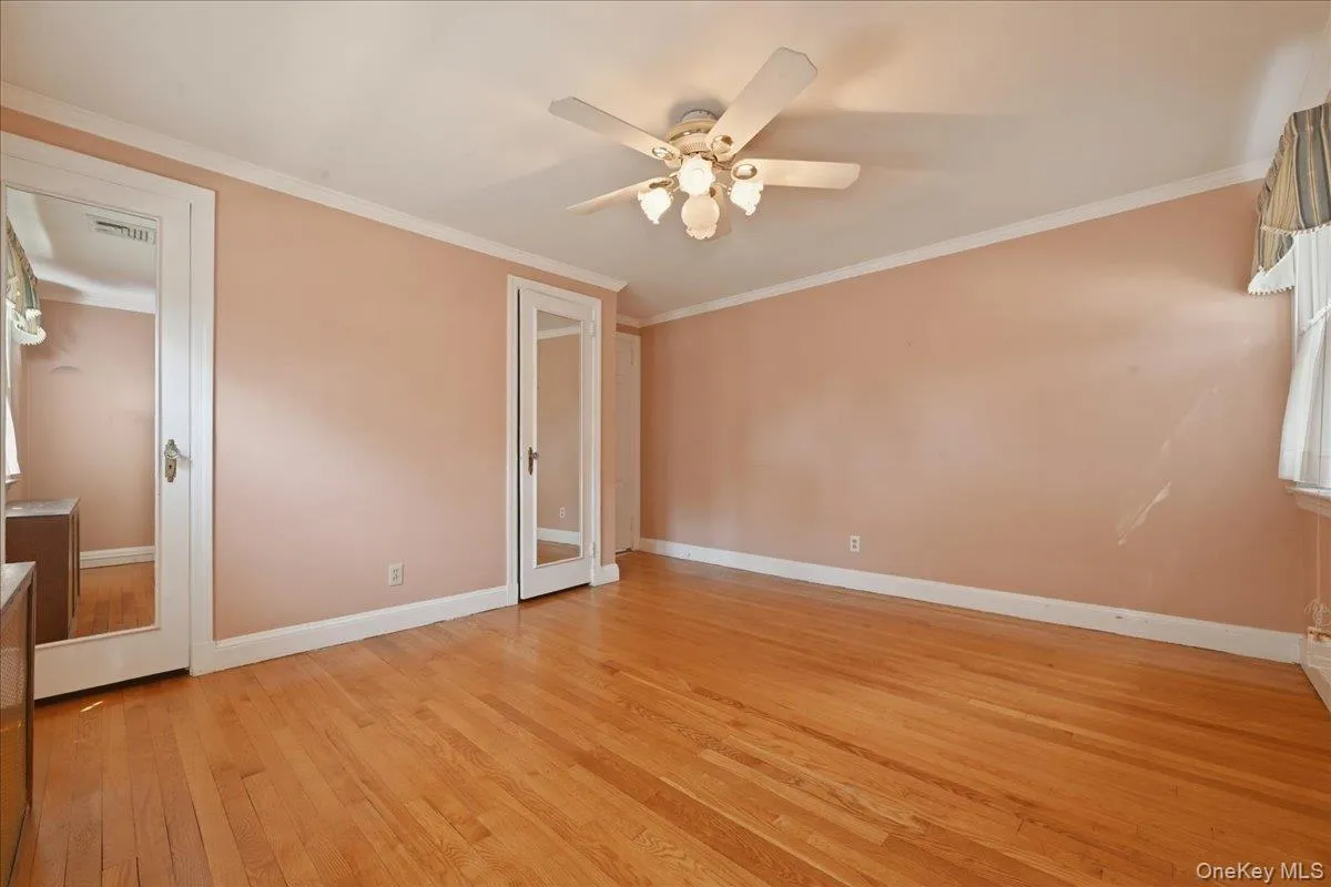 225 Crocus Avenue, Hempstead, NY, 3 Bedrooms Bedrooms, 7 Rooms Rooms,2 BathroomsBathrooms,Residential,For Rent,Crocus,0,1003146 225 Crocus Avenue, Hempstead, NY, 3 Bedrooms Bedrooms, 7 Rooms Rooms,2 BathroomsBathrooms,Residential,For Rent,Crocus,0,1003146