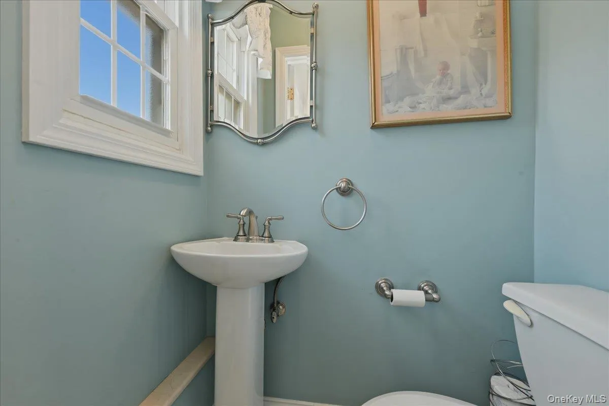 225 Crocus Avenue, Hempstead, NY, 3 Bedrooms Bedrooms, 7 Rooms Rooms,2 BathroomsBathrooms,Residential,For Rent,Crocus,0,1003146 225 Crocus Avenue, Hempstead, NY, 3 Bedrooms Bedrooms, 7 Rooms Rooms,2 BathroomsBathrooms,Residential,For Rent,Crocus,0,1003146
