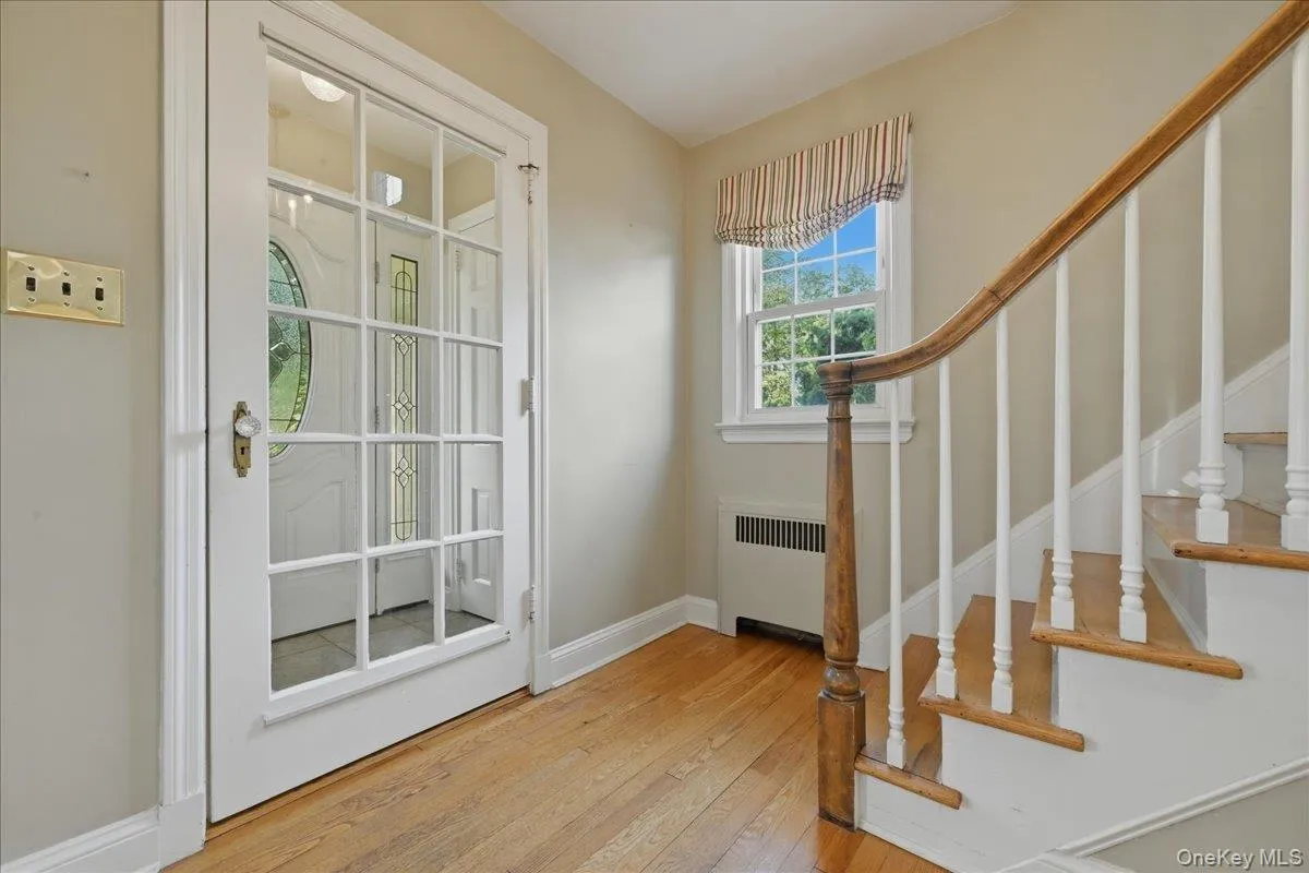 225 Crocus Avenue, Hempstead, NY, 3 Bedrooms Bedrooms, 7 Rooms Rooms,2 BathroomsBathrooms,Residential,For Rent,Crocus,0,1003146 225 Crocus Avenue, Hempstead, NY, 3 Bedrooms Bedrooms, 7 Rooms Rooms,2 BathroomsBathrooms,Residential,For Rent,Crocus,0,1003146