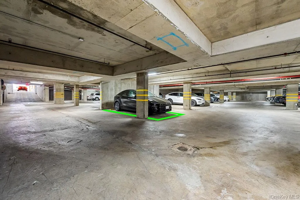 Indoor garage available for extra Indoor garage available for extra