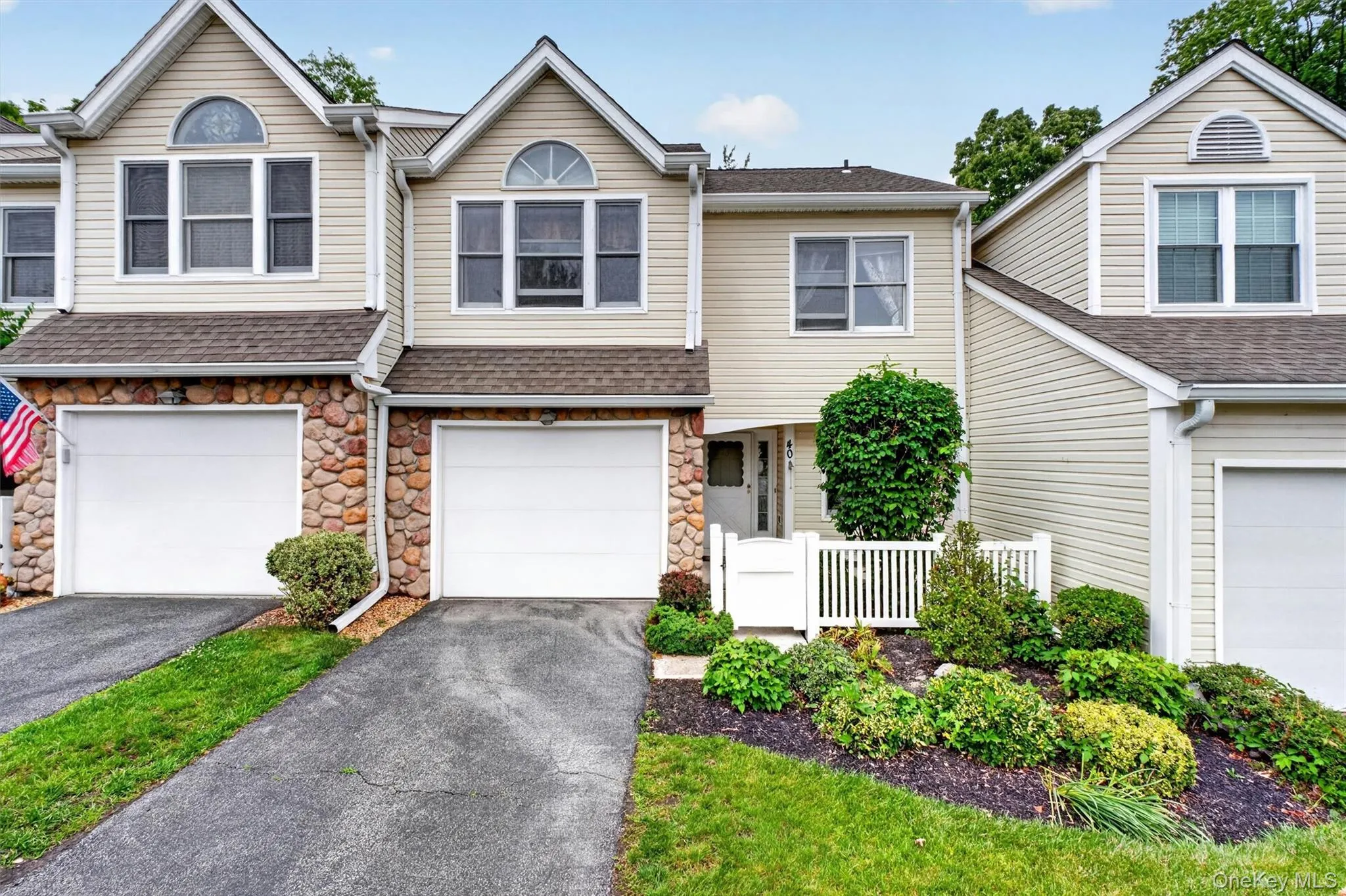 40 Spruce Ridge Drive, Fishkill, NY, 2 Bedrooms Bedrooms, 6 Rooms Rooms,2 BathroomsBathrooms,Residential,For Rent,Spruce Ridge,0,1003154 40 Spruce Ridge Drive, Fishkill, NY, 2 Bedrooms Bedrooms, 6 Rooms Rooms,2 BathroomsBathrooms,Residential,For Rent,Spruce Ridge,0,1003154