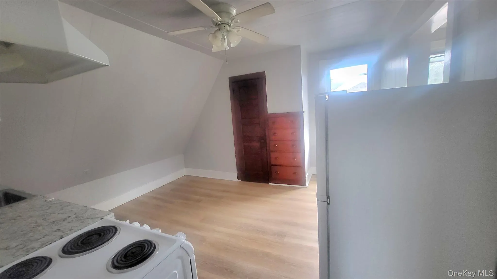 238 Church Street, Poughkeepsie, NY, 2 Rooms Rooms,1 BathroomBathrooms,Residential Lease,For Rent,Church,0,1003158 238 Church Street, Poughkeepsie, NY, 2 Rooms Rooms,1 BathroomBathrooms,Residential Lease,For Rent,Church,0,1003158