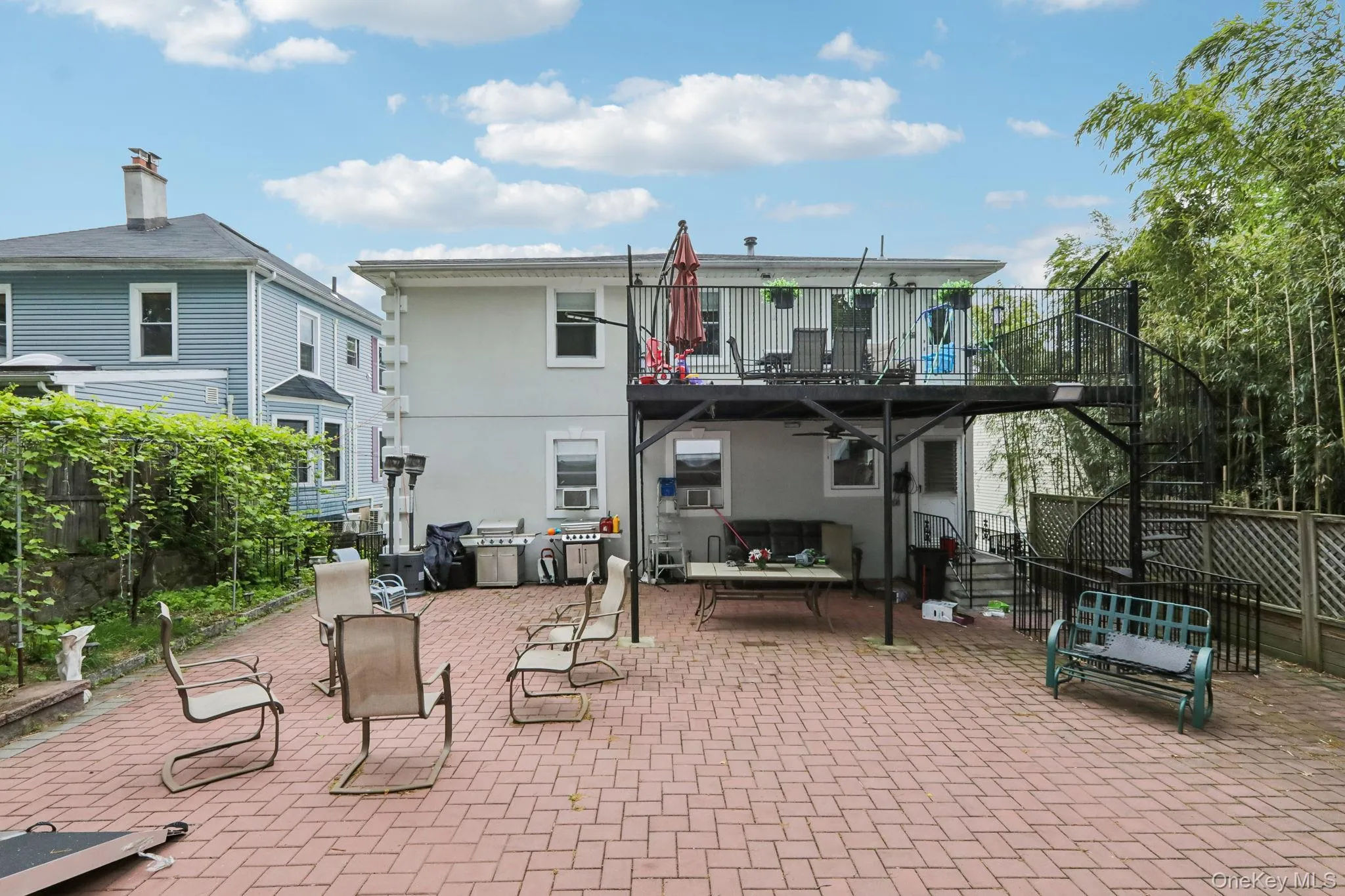 583 Bellevue Avenue, Yonkers, NY, 3 Bedrooms Bedrooms, 6 Rooms Rooms,1 BathroomBathrooms,Residential Lease,For Rent,Bellevue,0,1003161 583 Bellevue Avenue, Yonkers, NY, 3 Bedrooms Bedrooms, 6 Rooms Rooms,1 BathroomBathrooms,Residential Lease,For Rent,Bellevue,0,1003161