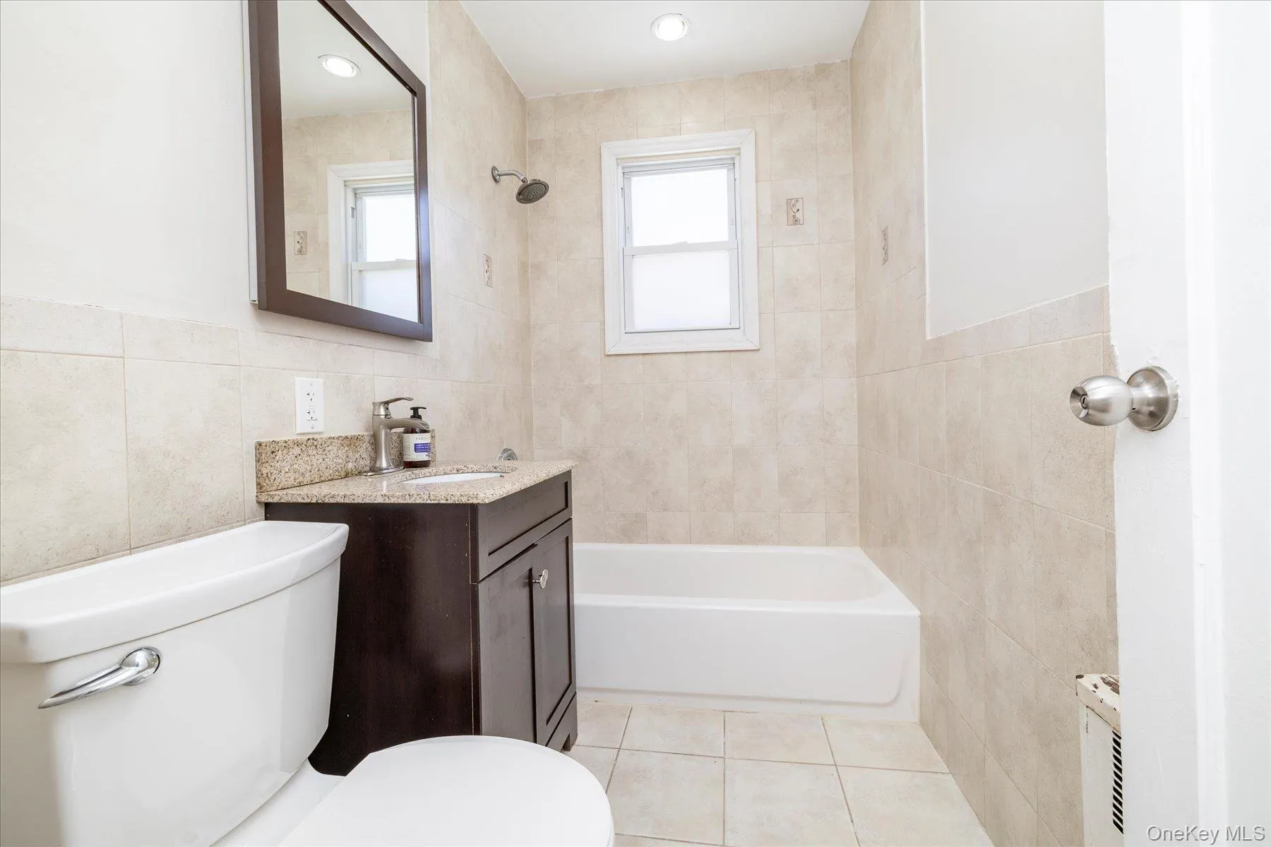 191 Raff Avenue, Hempstead, NY, 3 Bedrooms Bedrooms, 7 Rooms Rooms,2 BathroomsBathrooms,Residential Lease,For Rent,Raff,0,1003169 191 Raff Avenue, Hempstead, NY, 3 Bedrooms Bedrooms, 7 Rooms Rooms,2 BathroomsBathrooms,Residential Lease,For Rent,Raff,0,1003169