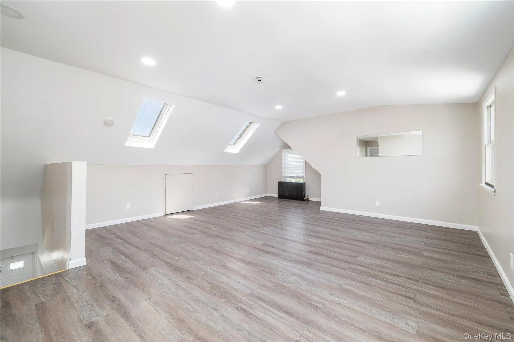 191 Raff Avenue, Hempstead, NY, 3 Bedrooms Bedrooms, 7 Rooms Rooms,2 BathroomsBathrooms,Residential Lease,For Rent,Raff,0,1003169 191 Raff Avenue, Hempstead, NY, 3 Bedrooms Bedrooms, 7 Rooms Rooms,2 BathroomsBathrooms,Residential Lease,For Rent,Raff,0,1003169