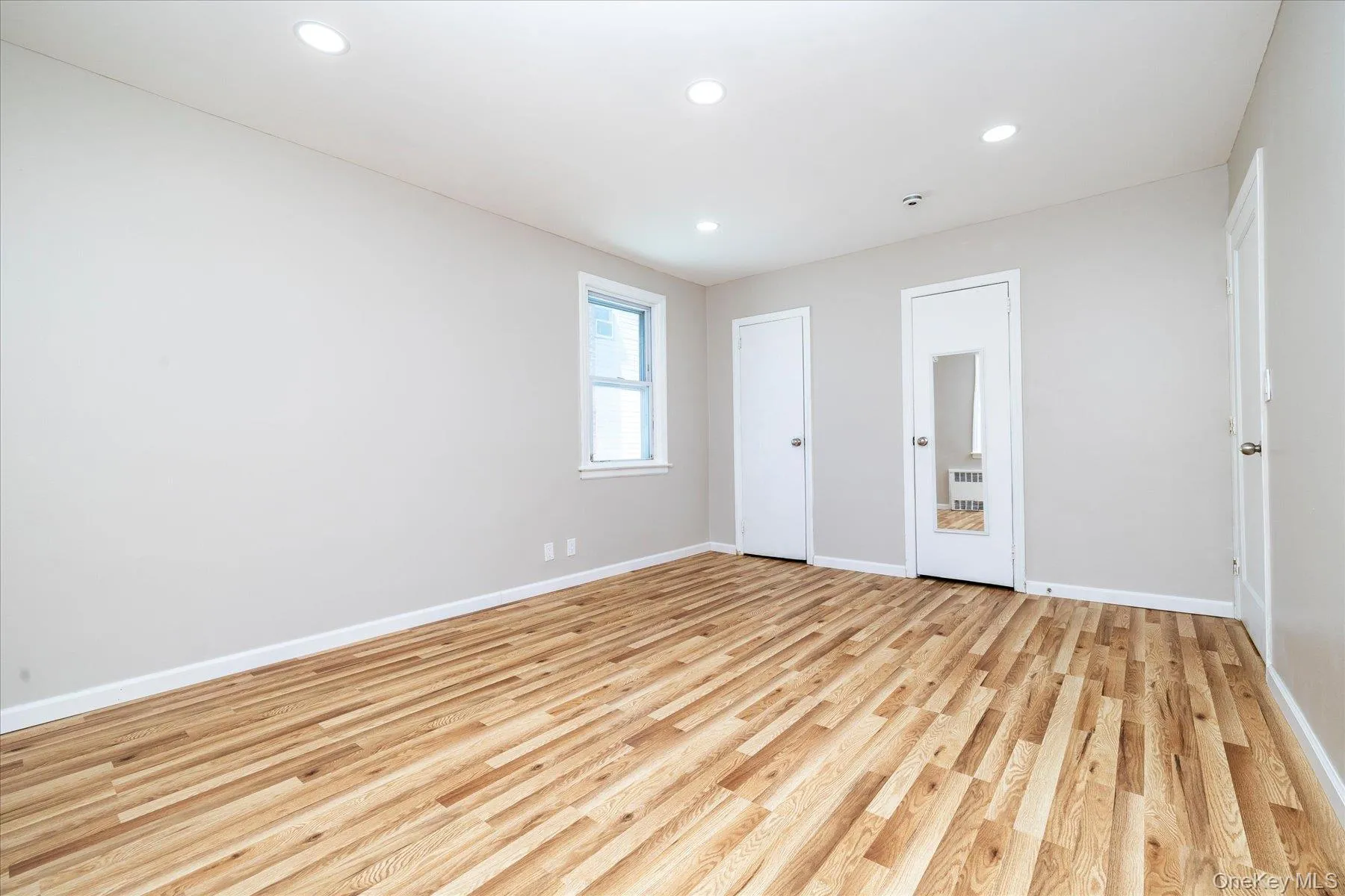 191 Raff Avenue, Hempstead, NY, 3 Bedrooms Bedrooms, 7 Rooms Rooms,2 BathroomsBathrooms,Residential Lease,For Rent,Raff,0,1003169 191 Raff Avenue, Hempstead, NY, 3 Bedrooms Bedrooms, 7 Rooms Rooms,2 BathroomsBathrooms,Residential Lease,For Rent,Raff,0,1003169