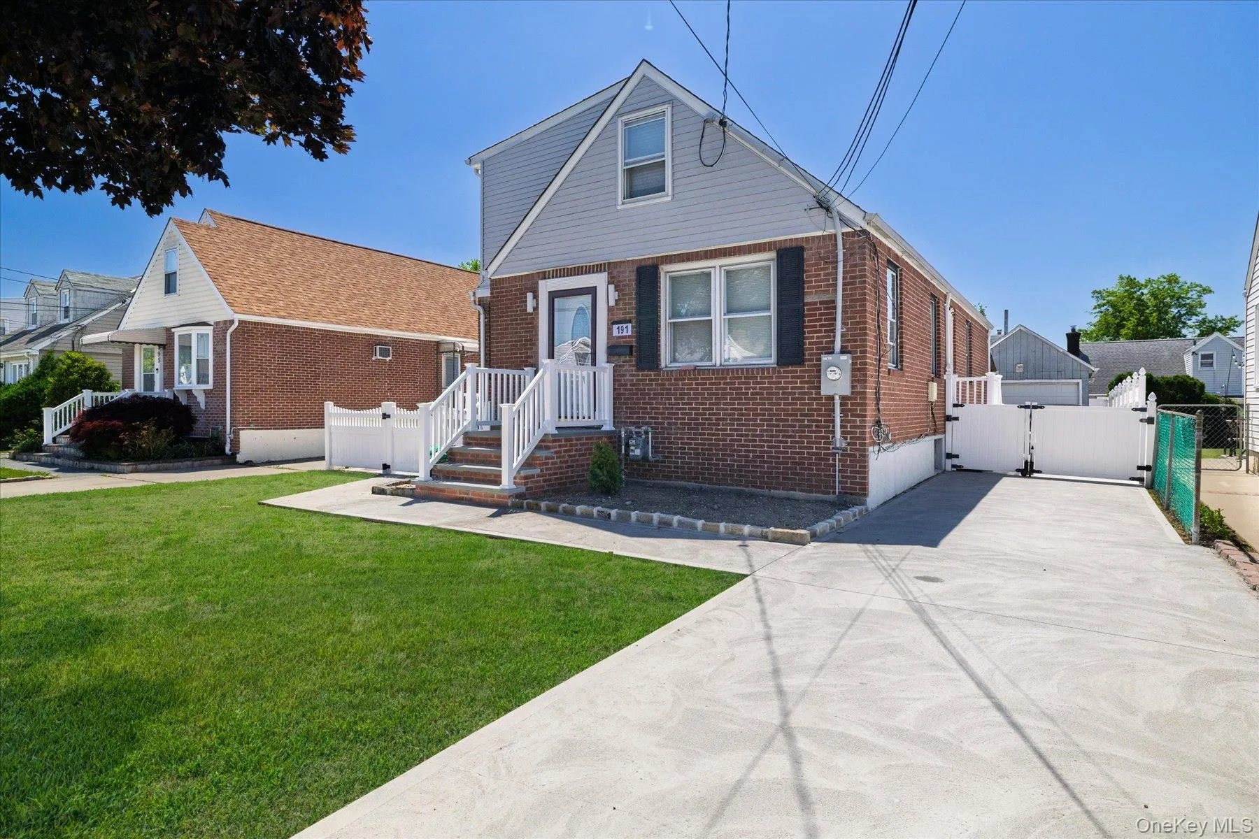 191 Raff Avenue, Hempstead, NY, 3 Bedrooms Bedrooms, 7 Rooms Rooms,2 BathroomsBathrooms,Residential Lease,For Rent,Raff,0,1003169 191 Raff Avenue, Hempstead, NY, 3 Bedrooms Bedrooms, 7 Rooms Rooms,2 BathroomsBathrooms,Residential Lease,For Rent,Raff,0,1003169