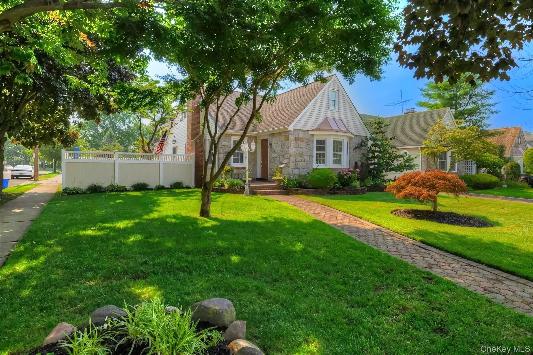 2445 Columbus Avenue, Hempstead, NY, 3 Bedrooms Bedrooms, 7 Rooms Rooms,2 BathroomsBathrooms,Residential,For Rent,Columbus,0,1003171 2445 Columbus Avenue, Hempstead, NY, 3 Bedrooms Bedrooms, 7 Rooms Rooms,2 BathroomsBathrooms,Residential,For Rent,Columbus,0,1003171