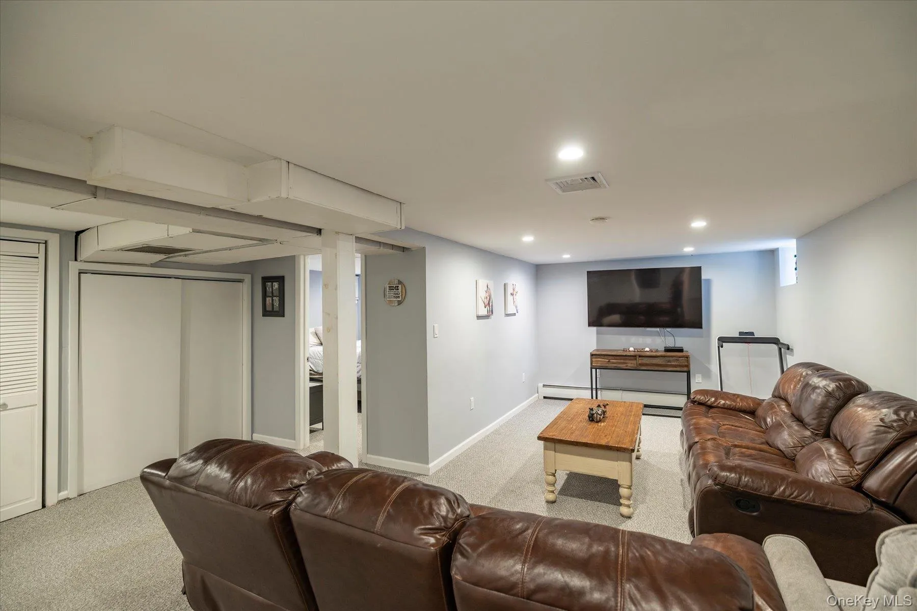 2445 Columbus Avenue, Hempstead, NY, 3 Bedrooms Bedrooms, 7 Rooms Rooms,2 BathroomsBathrooms,Residential,For Rent,Columbus,0,1003171 2445 Columbus Avenue, Hempstead, NY, 3 Bedrooms Bedrooms, 7 Rooms Rooms,2 BathroomsBathrooms,Residential,For Rent,Columbus,0,1003171