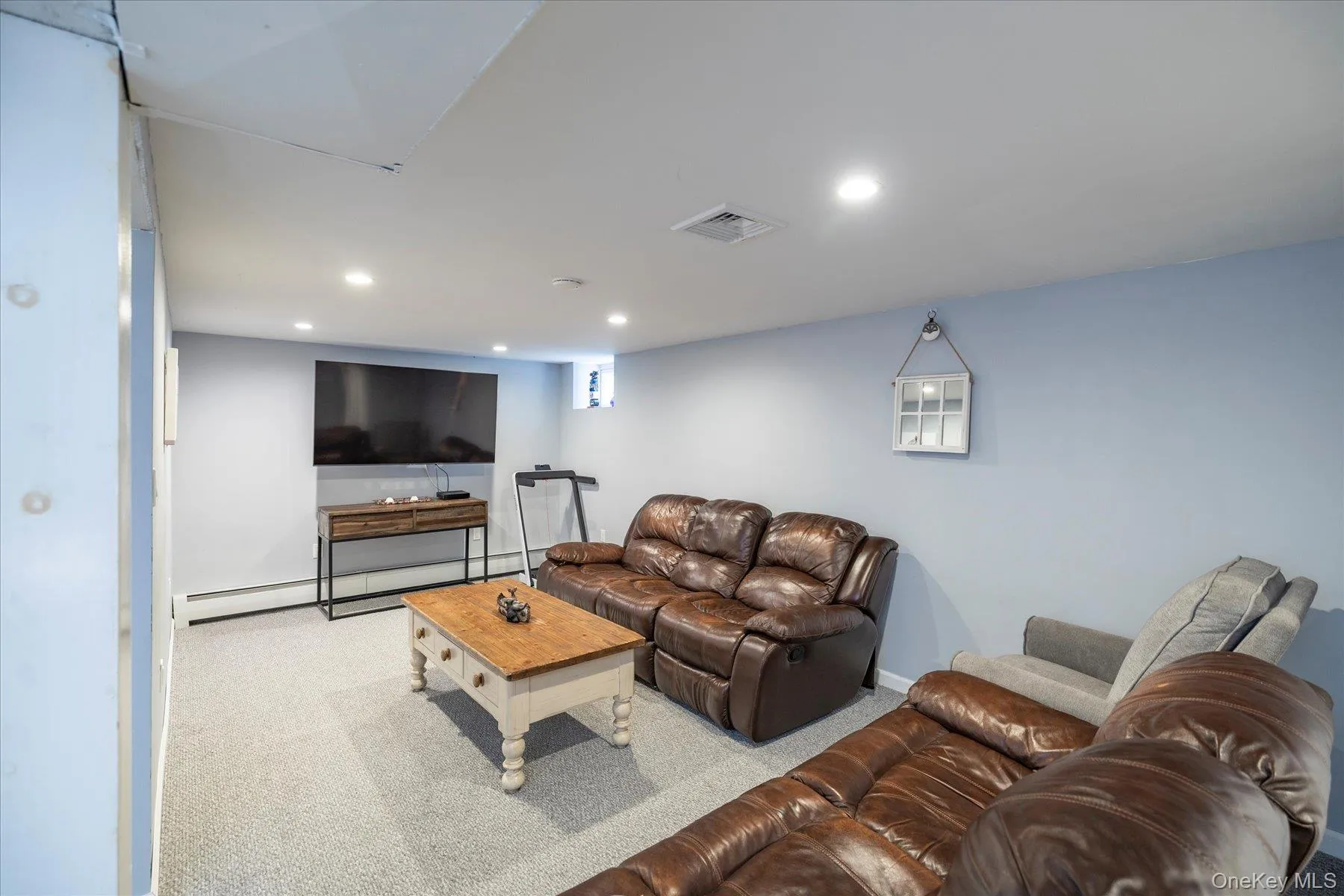 2445 Columbus Avenue, Hempstead, NY, 3 Bedrooms Bedrooms, 7 Rooms Rooms,2 BathroomsBathrooms,Residential,For Rent,Columbus,0,1003171 2445 Columbus Avenue, Hempstead, NY, 3 Bedrooms Bedrooms, 7 Rooms Rooms,2 BathroomsBathrooms,Residential,For Rent,Columbus,0,1003171