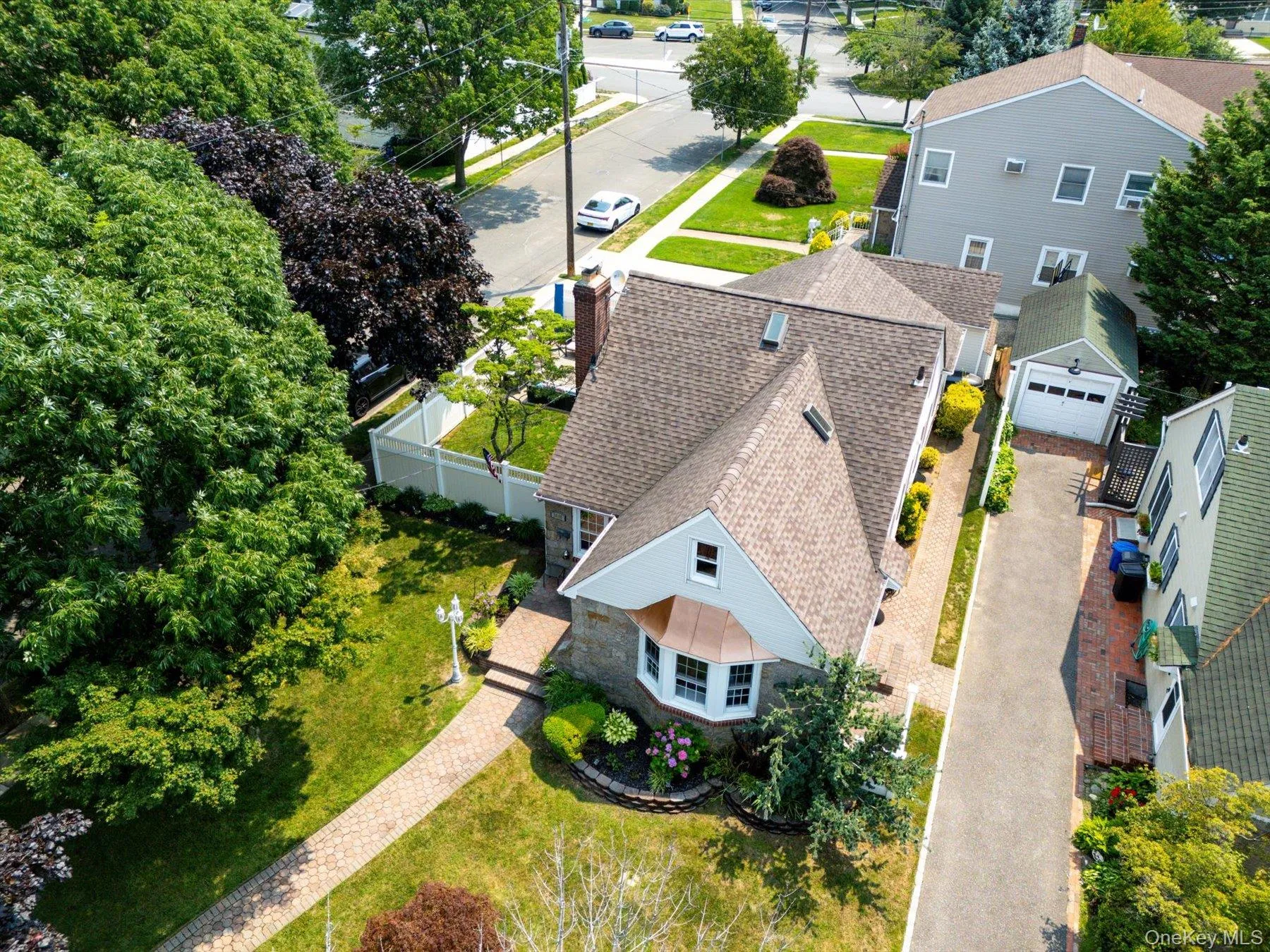2445 Columbus Avenue, Hempstead, NY, 3 Bedrooms Bedrooms, 7 Rooms Rooms,2 BathroomsBathrooms,Residential,For Rent,Columbus,0,1003171 2445 Columbus Avenue, Hempstead, NY, 3 Bedrooms Bedrooms, 7 Rooms Rooms,2 BathroomsBathrooms,Residential,For Rent,Columbus,0,1003171