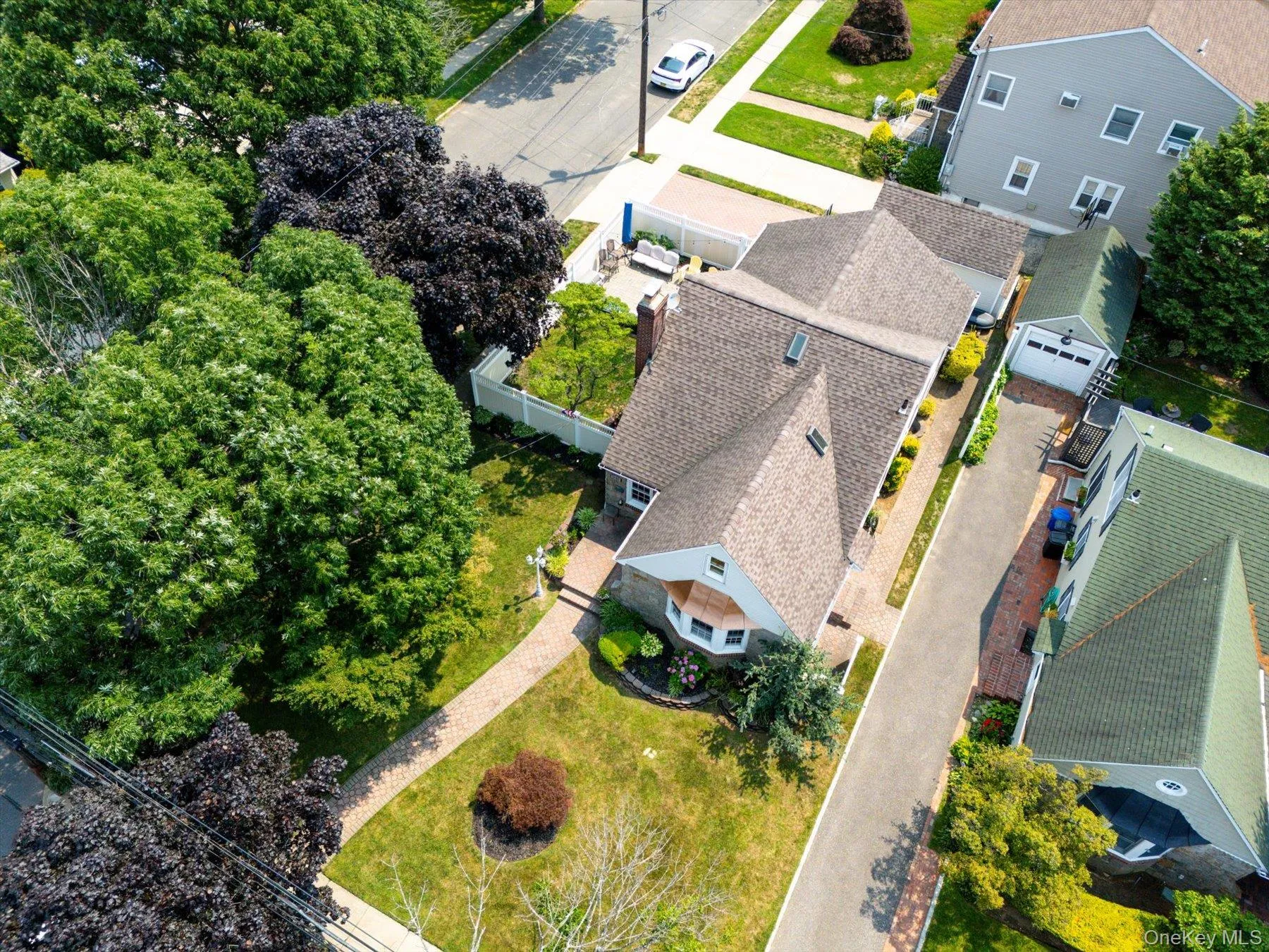 2445 Columbus Avenue, Hempstead, NY, 3 Bedrooms Bedrooms, 7 Rooms Rooms,2 BathroomsBathrooms,Residential,For Rent,Columbus,0,1003171 2445 Columbus Avenue, Hempstead, NY, 3 Bedrooms Bedrooms, 7 Rooms Rooms,2 BathroomsBathrooms,Residential,For Rent,Columbus,0,1003171