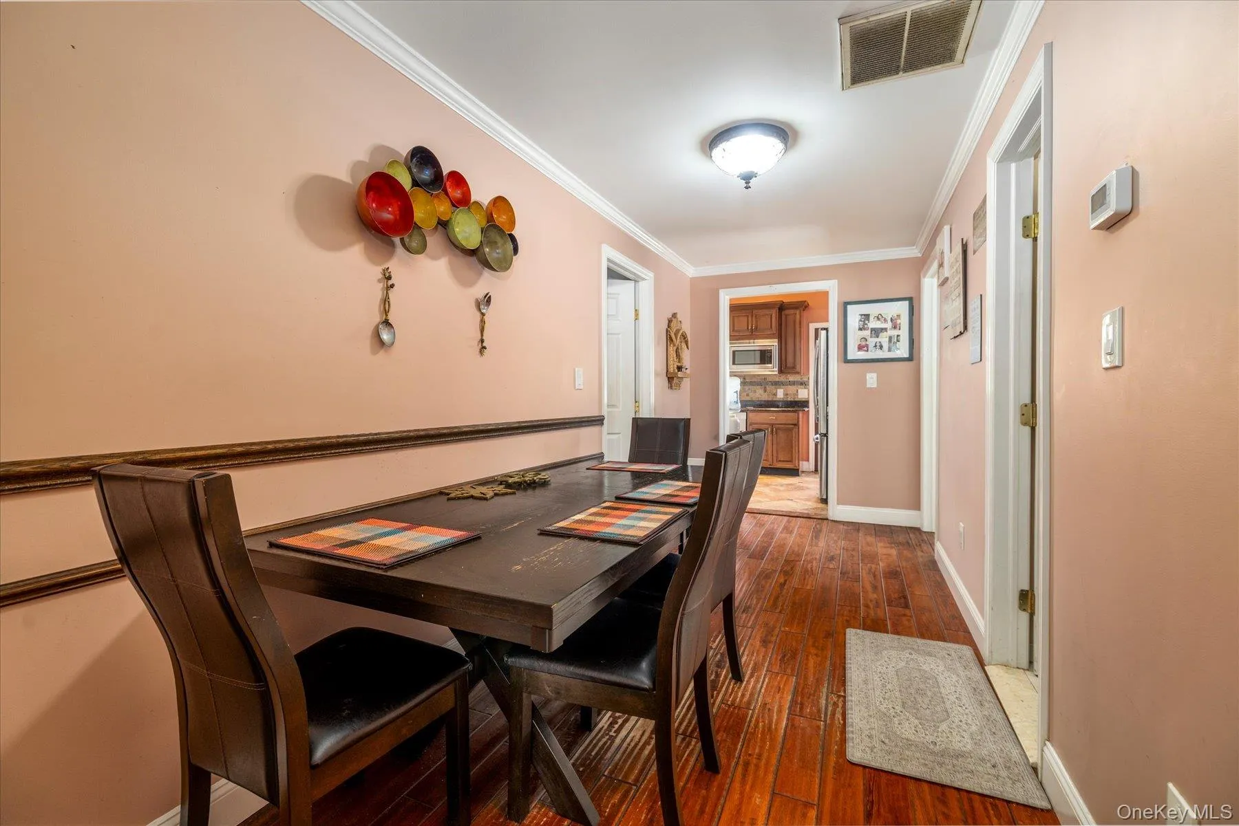 3108 Royal Avenue, Hempstead, NY, 3 Bedrooms Bedrooms, 6 Rooms Rooms,2 BathroomsBathrooms,Residential,For Rent,Royal,0,1003172 3108 Royal Avenue, Hempstead, NY, 3 Bedrooms Bedrooms, 6 Rooms Rooms,2 BathroomsBathrooms,Residential,For Rent,Royal,0,1003172