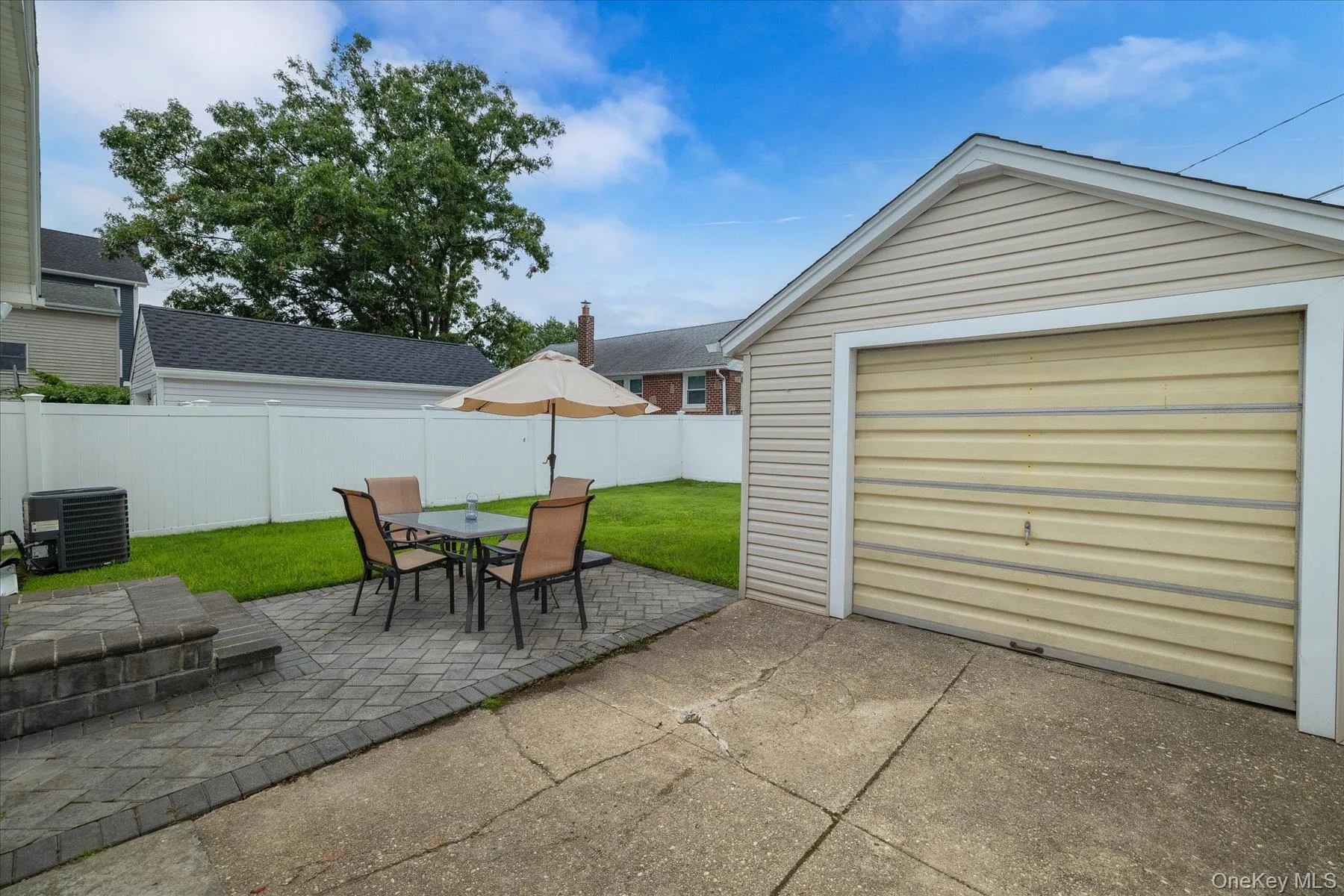 3108 Royal Avenue, Hempstead, NY, 3 Bedrooms Bedrooms, 6 Rooms Rooms,2 BathroomsBathrooms,Residential,For Rent,Royal,0,1003172 3108 Royal Avenue, Hempstead, NY, 3 Bedrooms Bedrooms, 6 Rooms Rooms,2 BathroomsBathrooms,Residential,For Rent,Royal,0,1003172