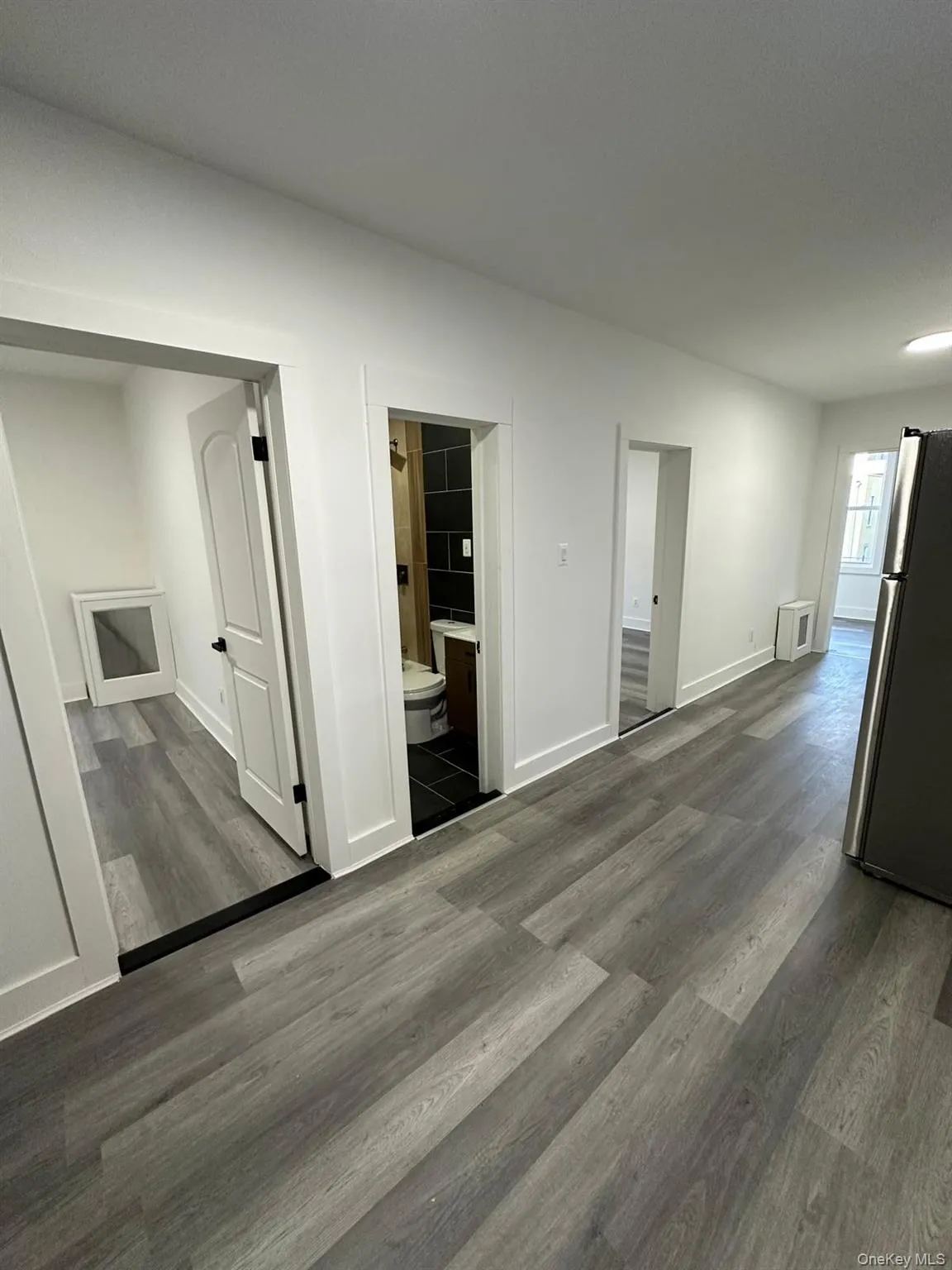 2384 Valentine Avenue, New York, NY, 5 Bedrooms Bedrooms, 7 Rooms Rooms,1 BathroomBathrooms,Residential Lease,For Rent,Valentine,0,1003178 2384 Valentine Avenue, New York, NY, 5 Bedrooms Bedrooms, 7 Rooms Rooms,1 BathroomBathrooms,Residential Lease,For Rent,Valentine,0,1003178
