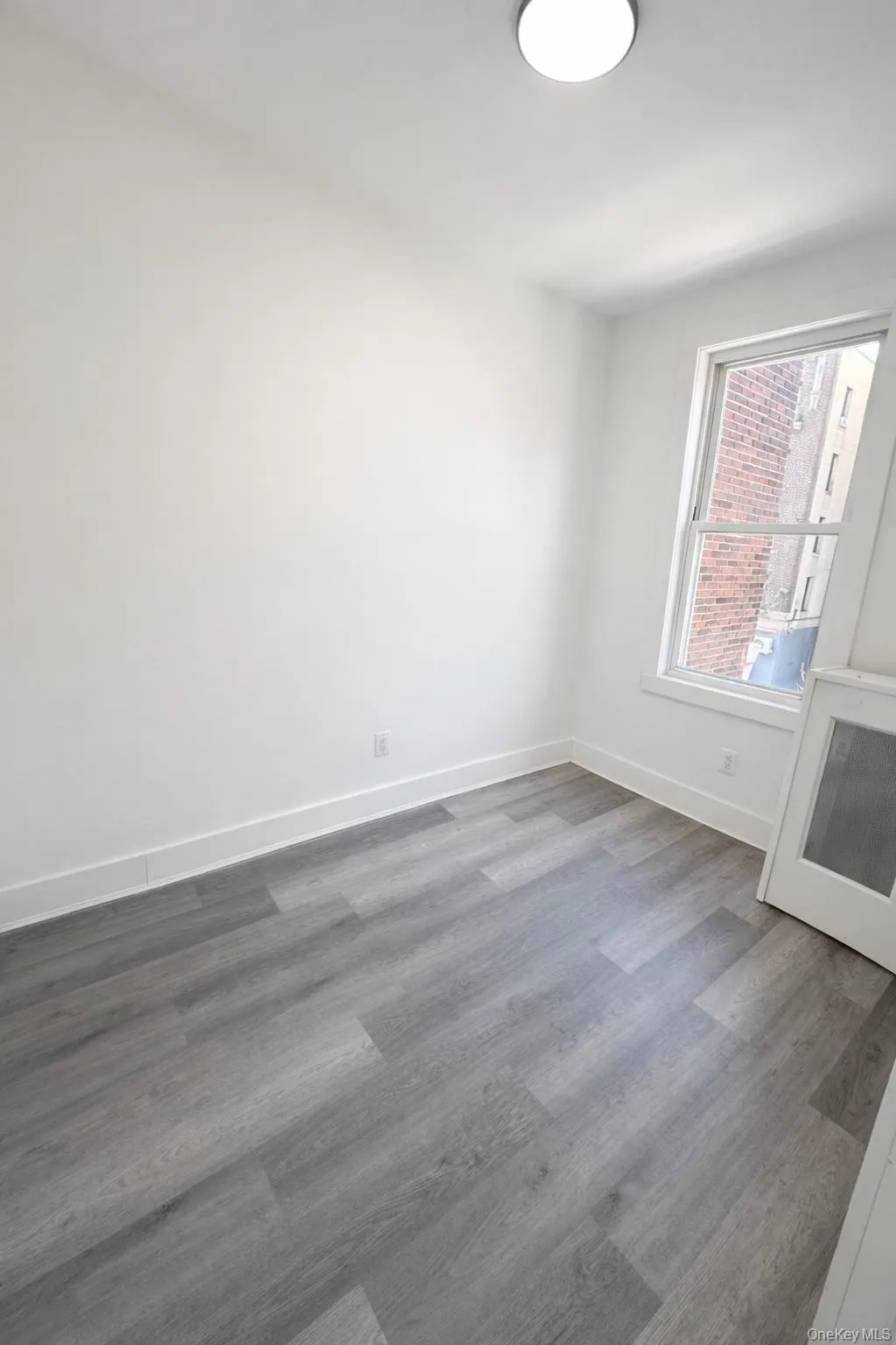 2384 Valentine Avenue, New York, NY, 5 Bedrooms Bedrooms, 7 Rooms Rooms,1 BathroomBathrooms,Residential Lease,For Rent,Valentine,0,1003178 2384 Valentine Avenue, New York, NY, 5 Bedrooms Bedrooms, 7 Rooms Rooms,1 BathroomBathrooms,Residential Lease,For Rent,Valentine,0,1003178