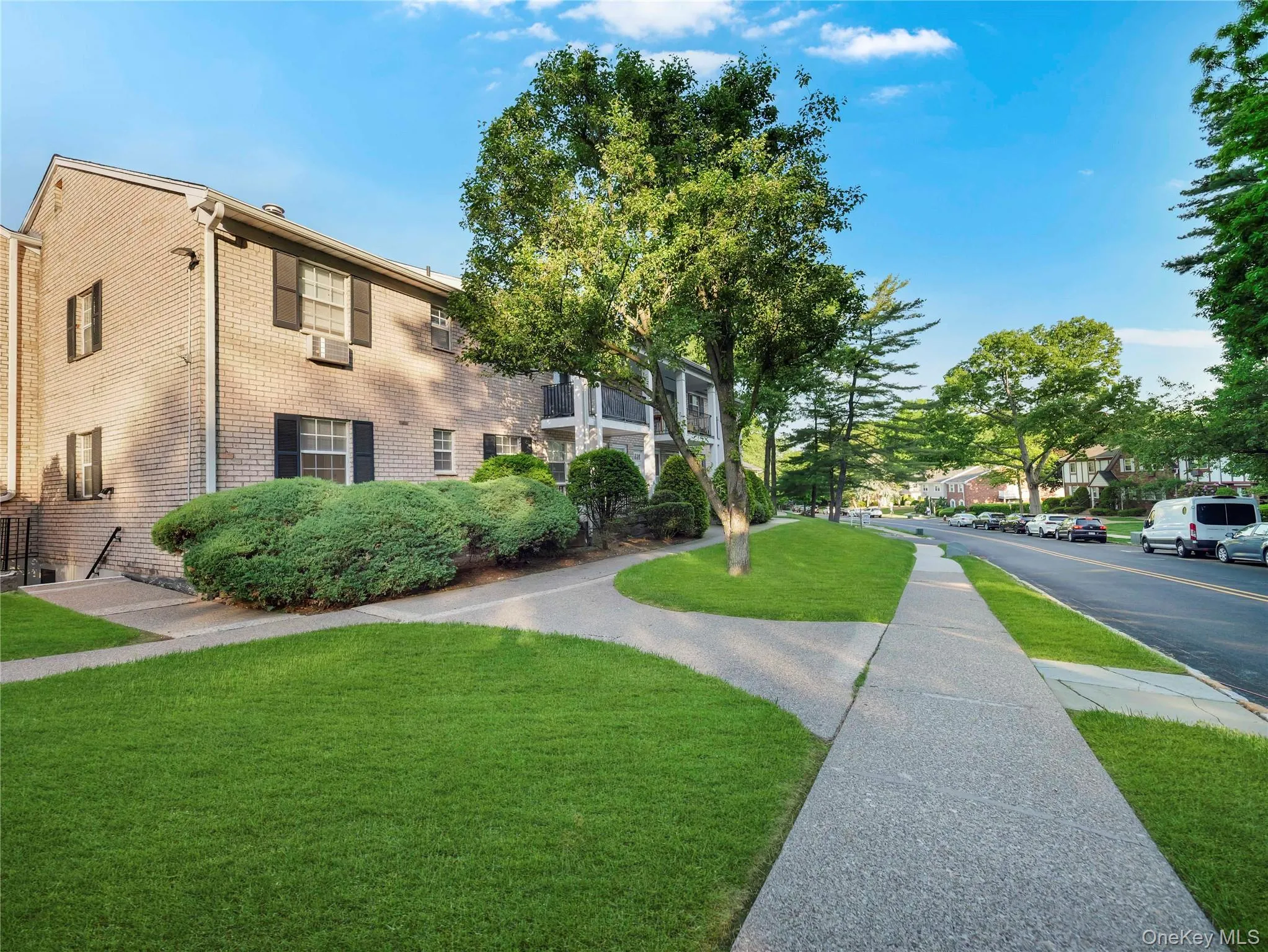 1 Doxbury Lane, Ramapo, NY, 1 Bedroom Bedrooms, 5 Rooms Rooms,1 BathroomBathrooms,Residential,For Rent,Doxbury,0,1003179 1 Doxbury Lane, Ramapo, NY, 1 Bedroom Bedrooms, 5 Rooms Rooms,1 BathroomBathrooms,Residential,For Rent,Doxbury,0,1003179