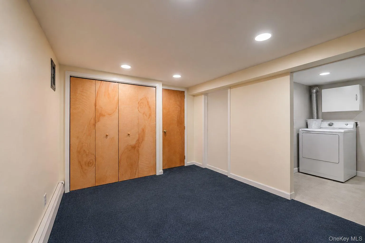 26209 Williston Avenue, New York, NY, 3 Bedrooms Bedrooms, 5 Rooms Rooms,1 BathroomBathrooms,Residential,For Rent,Williston,0,1003182 26209 Williston Avenue, New York, NY, 3 Bedrooms Bedrooms, 5 Rooms Rooms,1 BathroomBathrooms,Residential,For Rent,Williston,0,1003182
