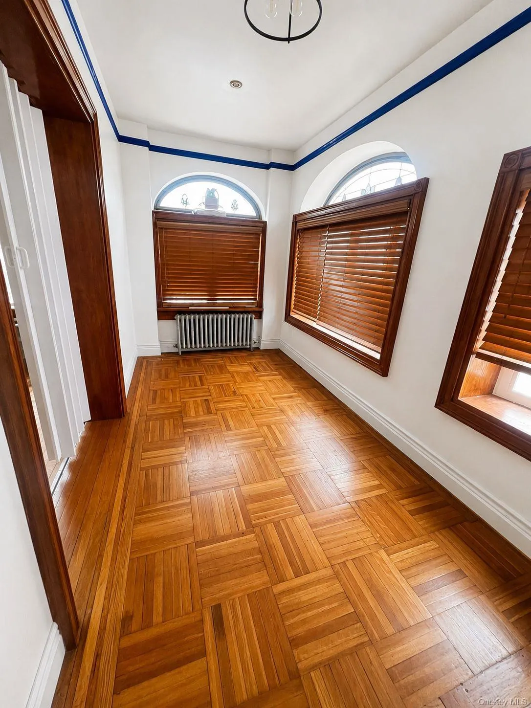 2536 Davidson Avenue, New York, NY, 6 Bedrooms Bedrooms, 16 Rooms Rooms,3 BathroomsBathrooms,Residential,For Rent,Davidson,0,1003184 2536 Davidson Avenue, New York, NY, 6 Bedrooms Bedrooms, 16 Rooms Rooms,3 BathroomsBathrooms,Residential,For Rent,Davidson,0,1003184