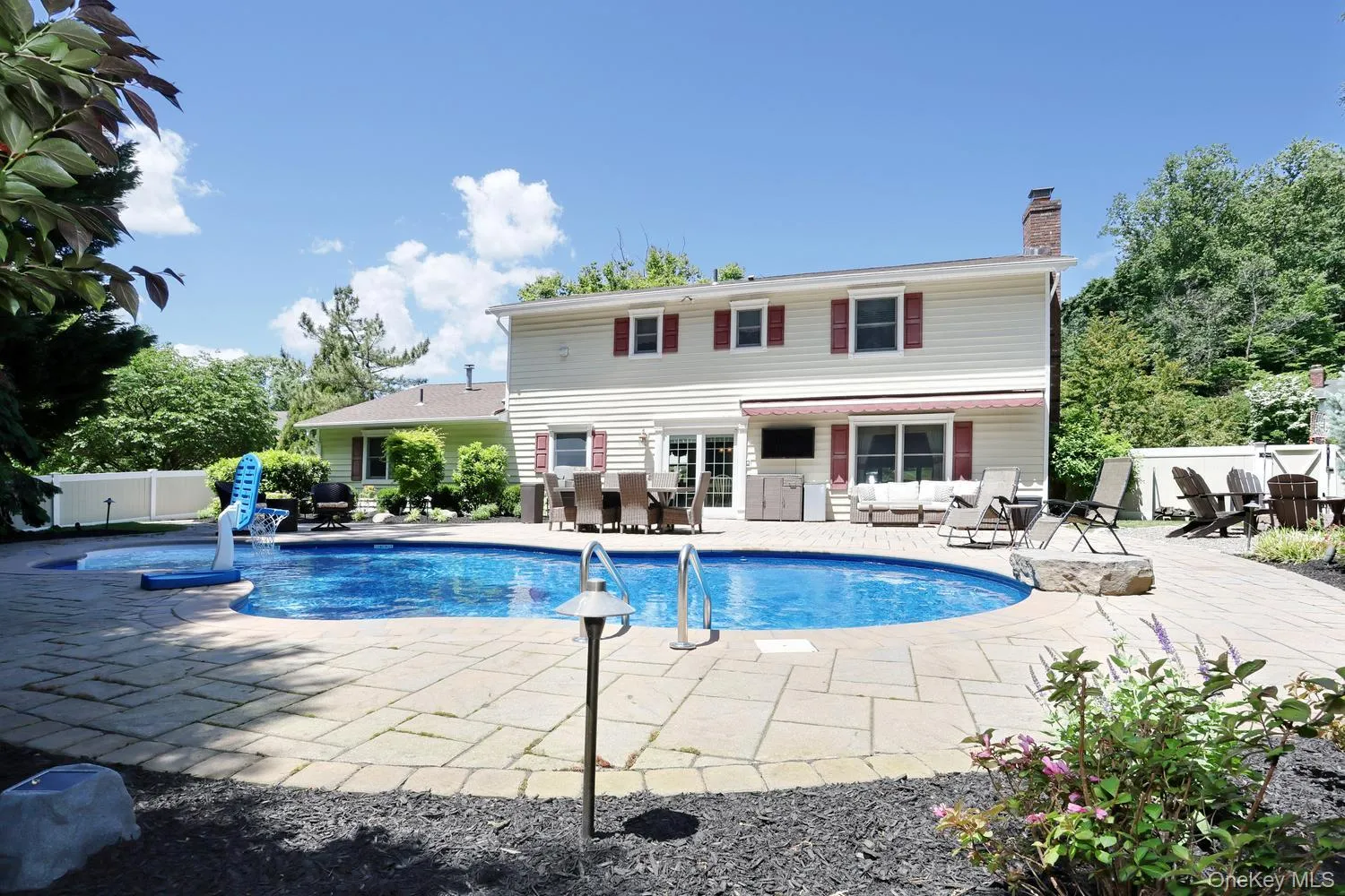 4 Plum Court, Orangetown, NY, 4 Bedrooms Bedrooms, 9 Rooms Rooms,3 BathroomsBathrooms,Residential,For Rent,Plum,0,1003186 4 Plum Court, Orangetown, NY, 4 Bedrooms Bedrooms, 9 Rooms Rooms,3 BathroomsBathrooms,Residential,For Rent,Plum,0,1003186